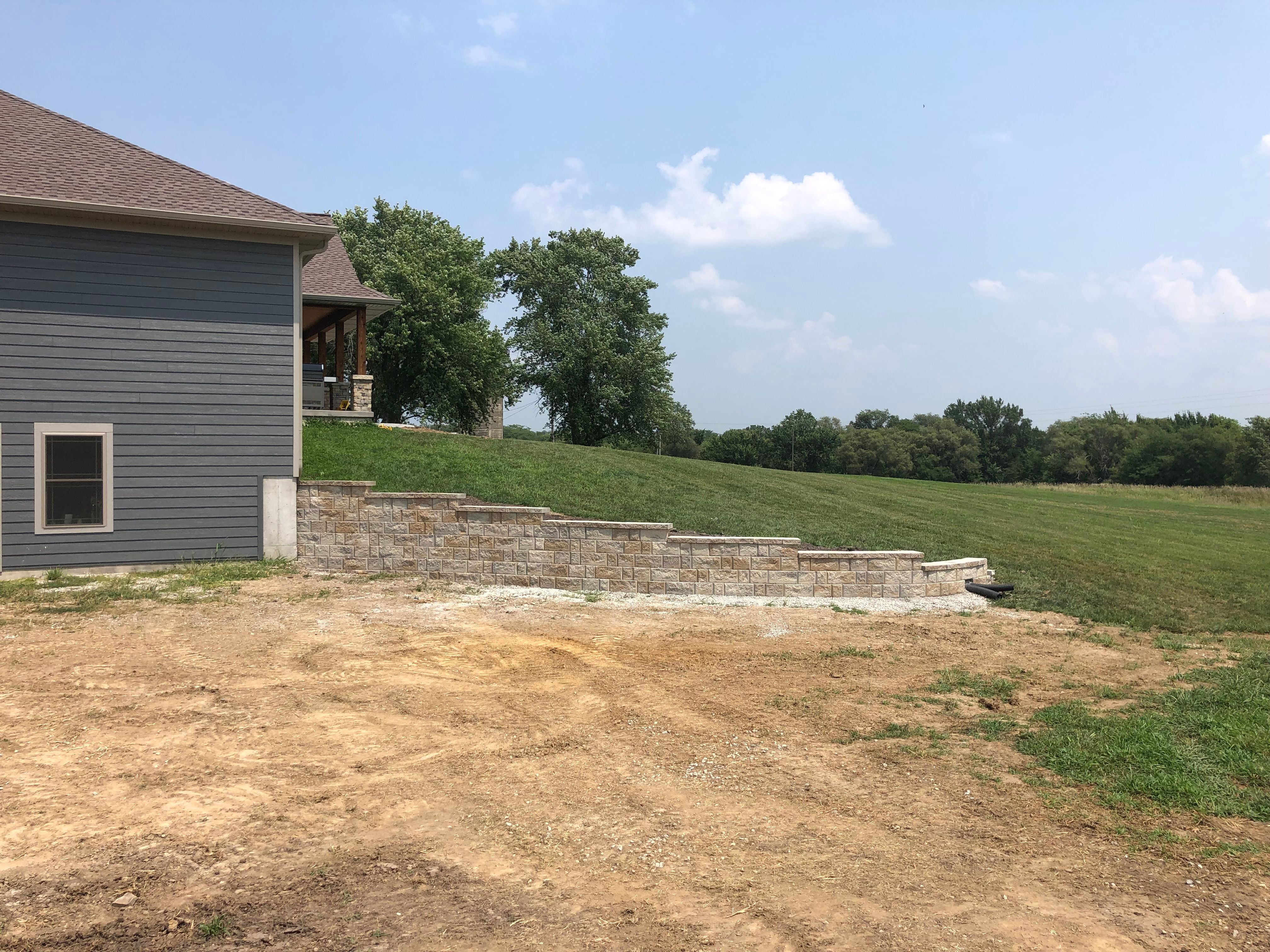  for Thomas' Lawn Care in Maryville, MO