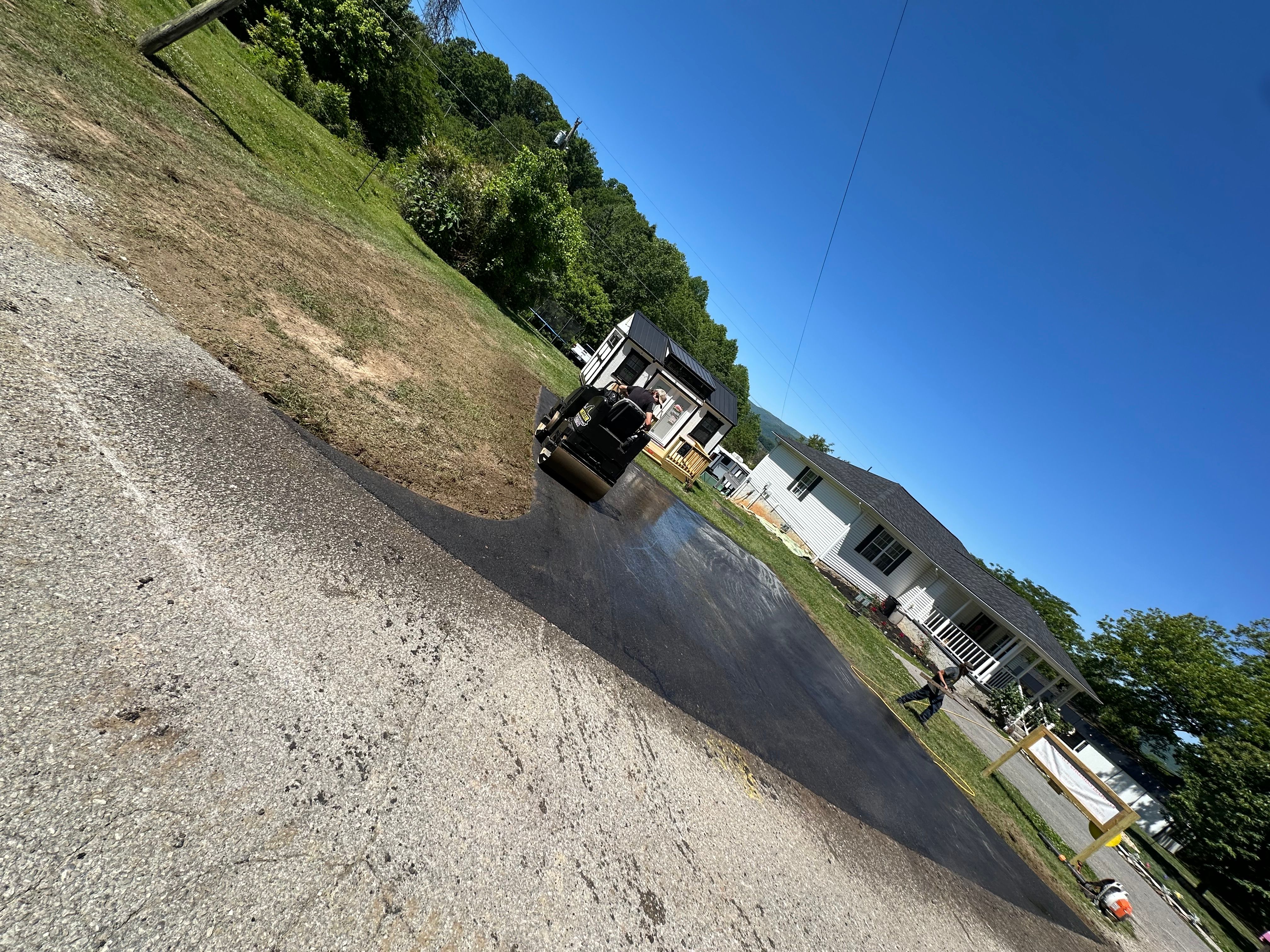  for Metzler Paving and Sealcoating LLC in Jacksboro, TN