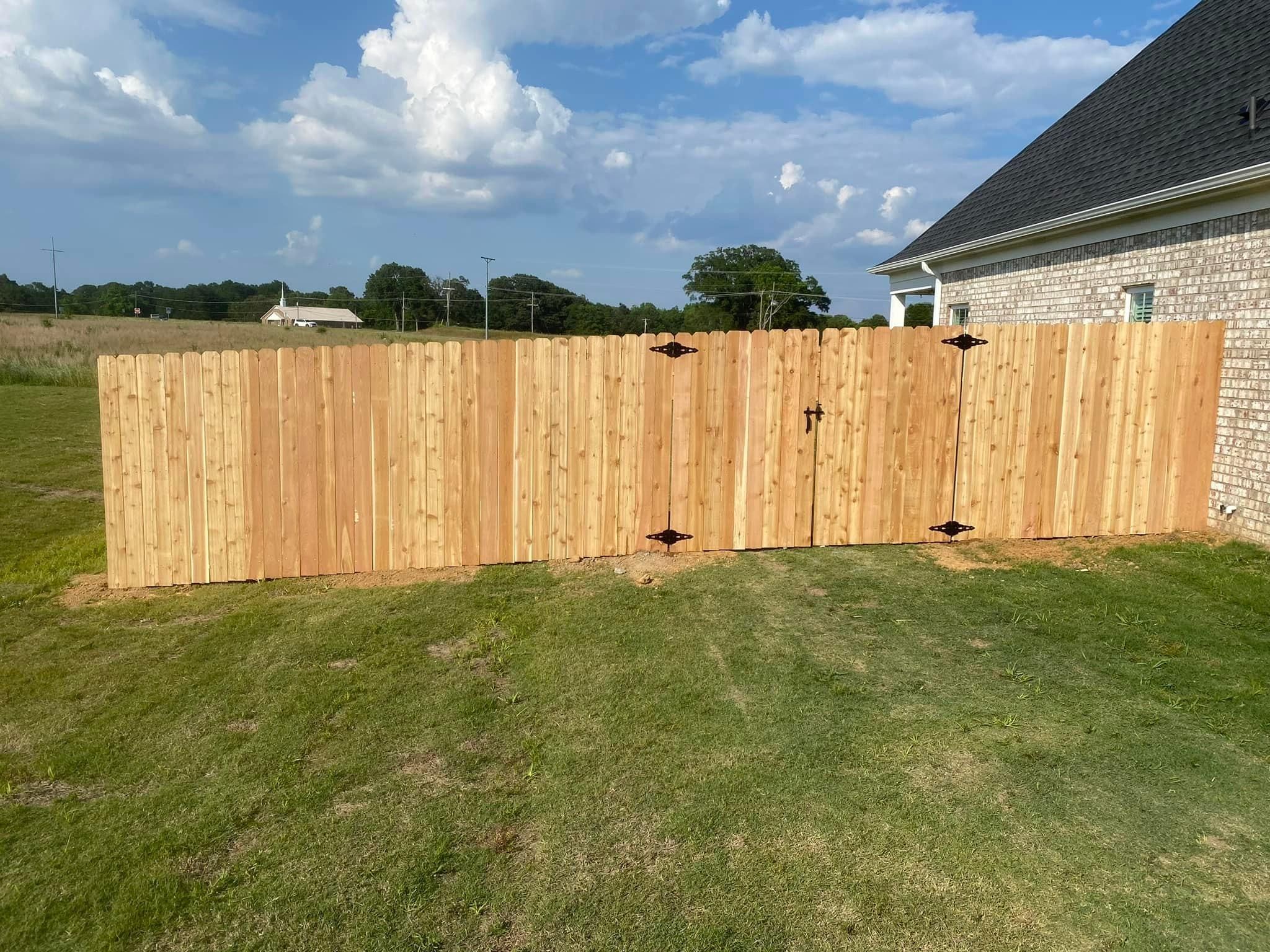  for Manning Fence, LLC in Hernando, MS