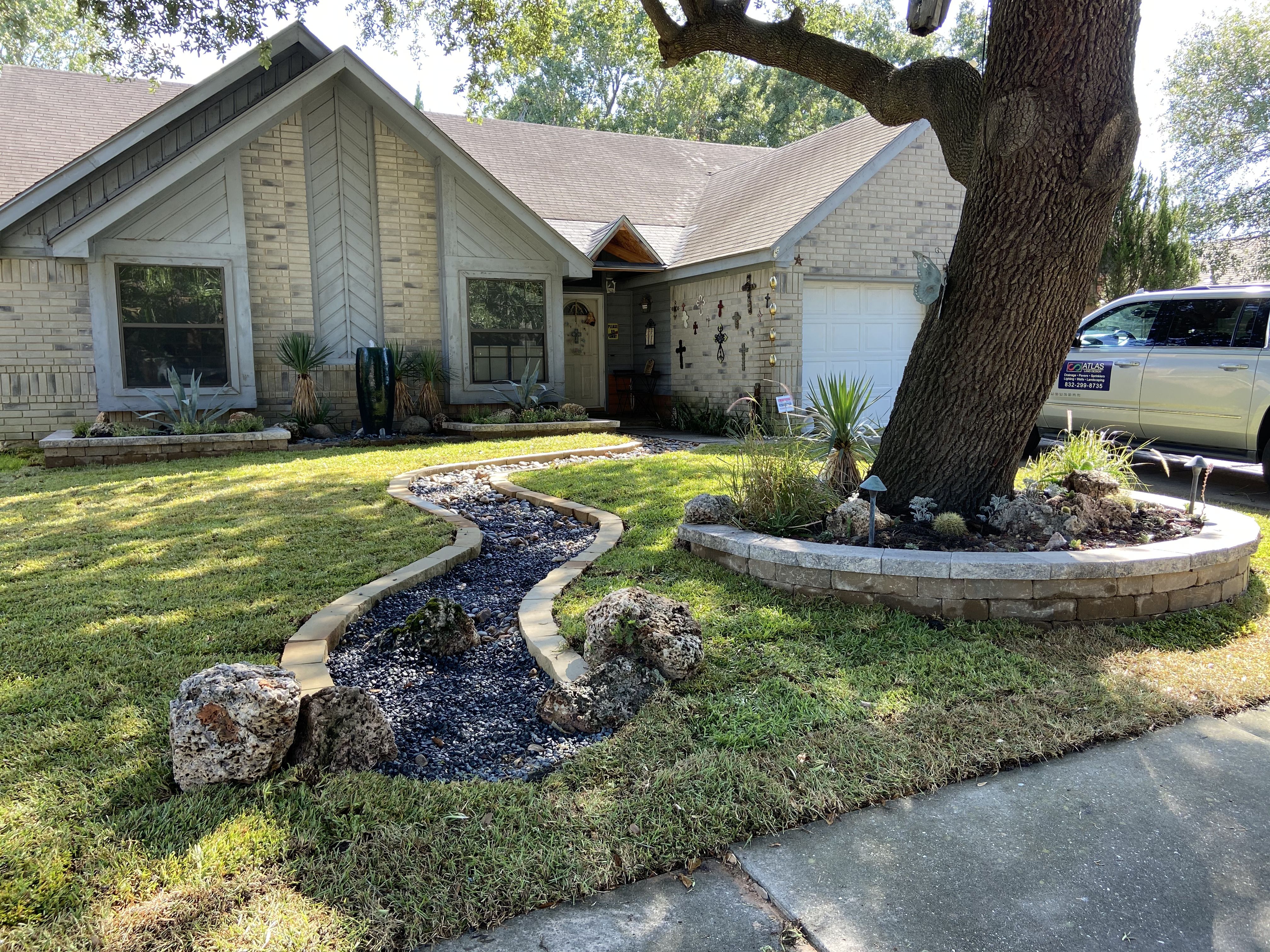 Walkways for Atlas Land Design in Creekside Park, TX