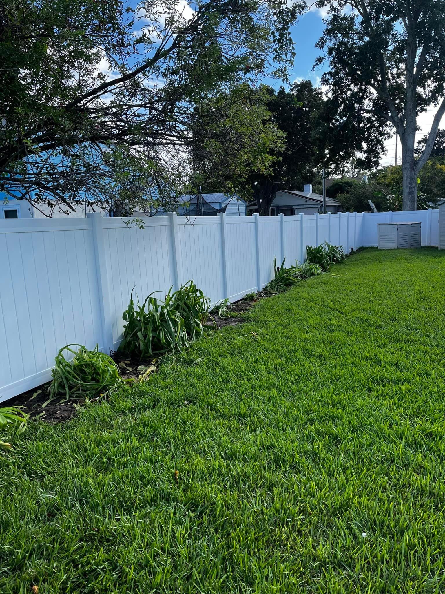  for Red's Premier Fencing LLC  in Jacksonville, FL