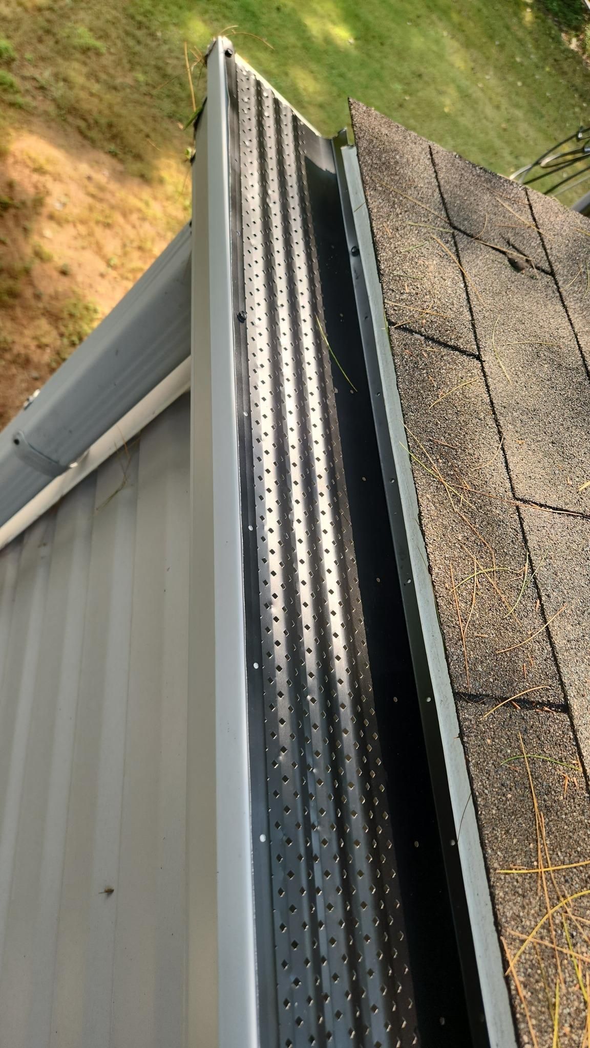  for Top Hand Roofing and Gutter in Pomeroy, OH