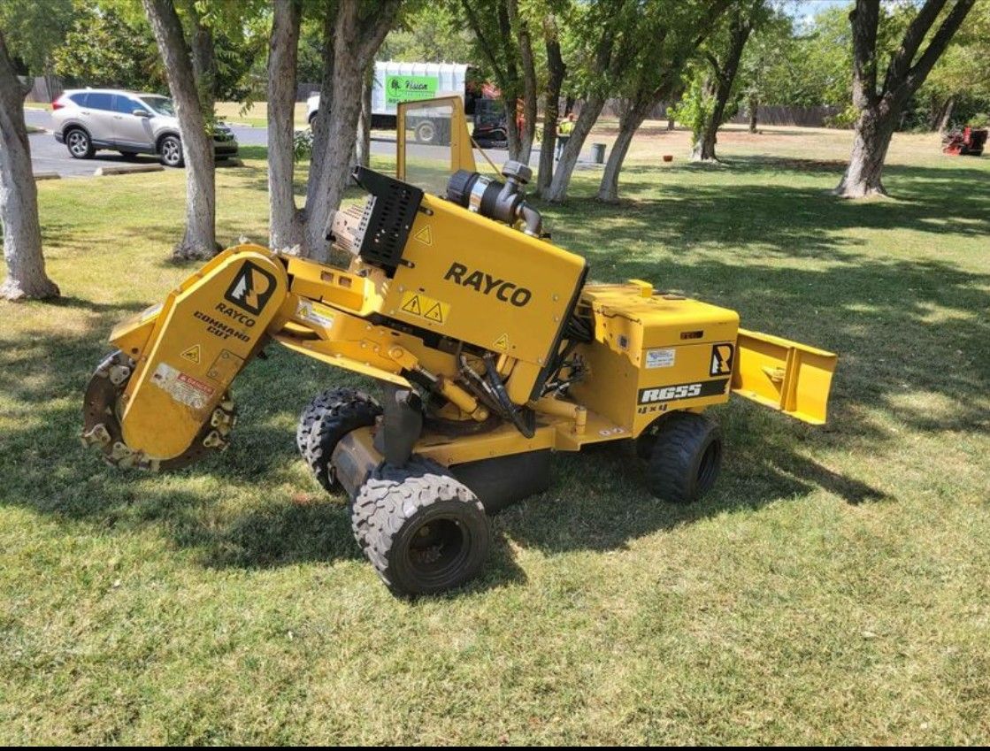  for Tomas Stump Grinding in Giddings, TX