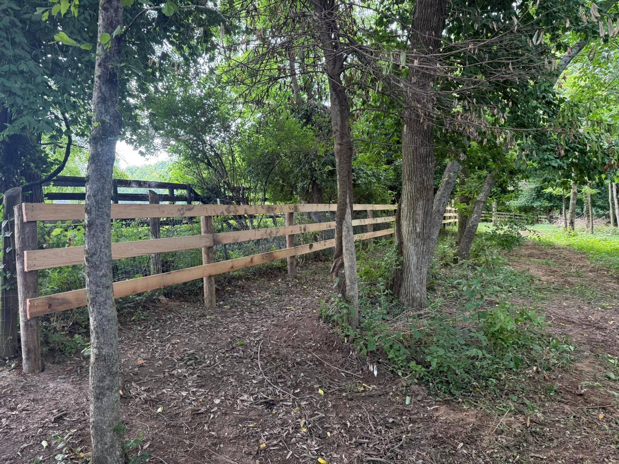  for HAM Fencing in Carlisle, KY