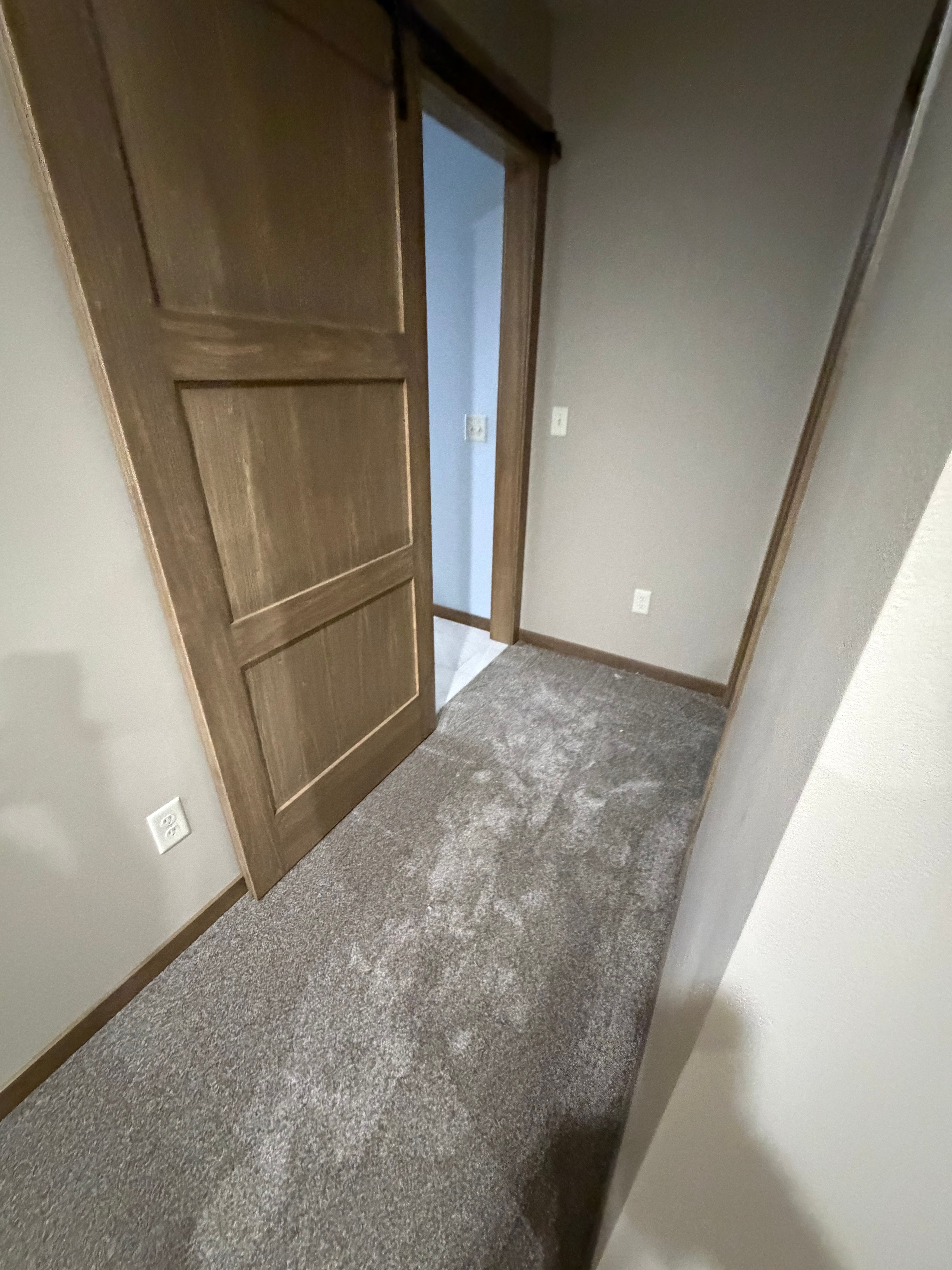  for R. Royal Floors in Royalton, MN
