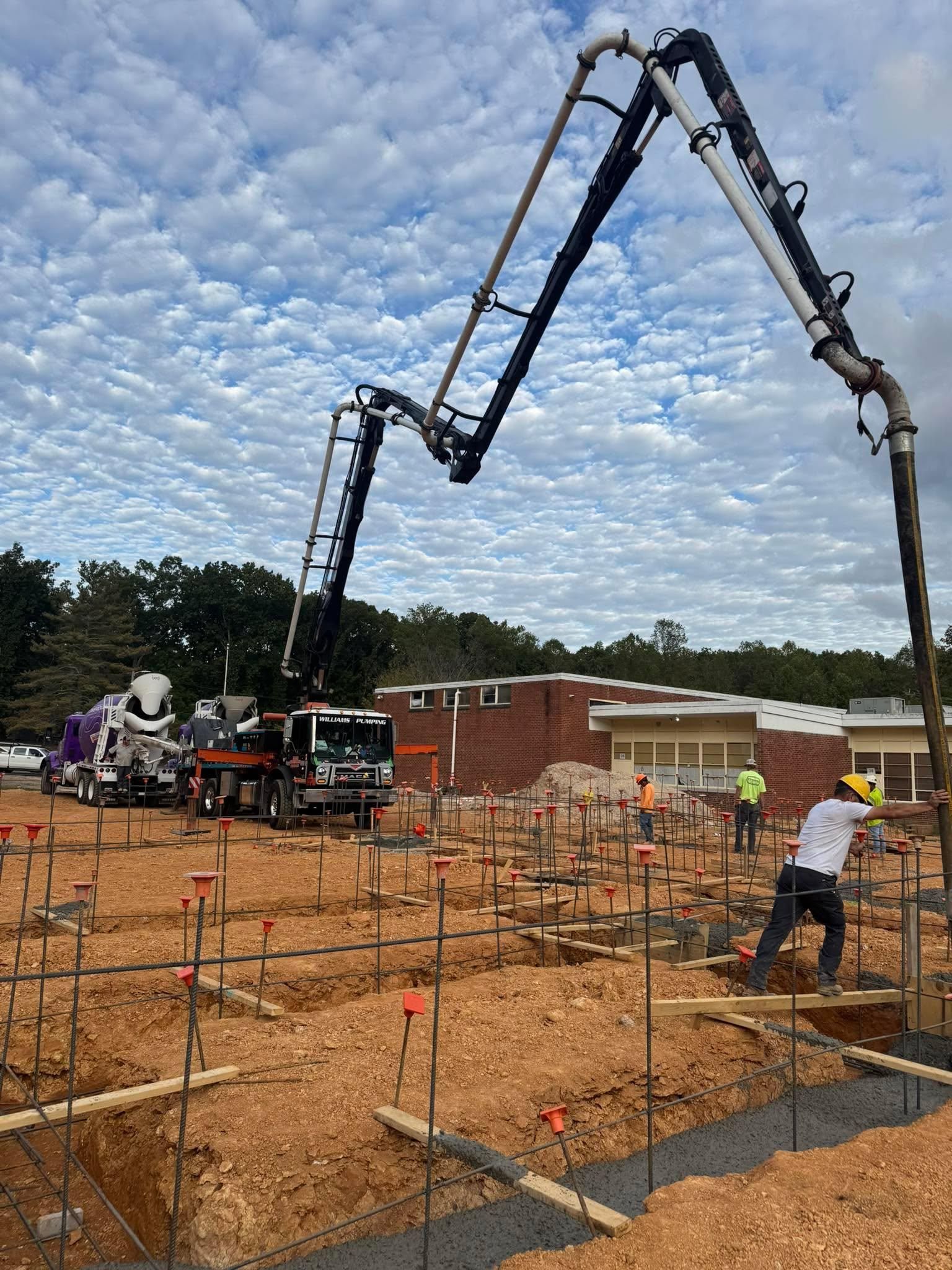  for Williams Concrete Pumping in Knoxville, Tennessee