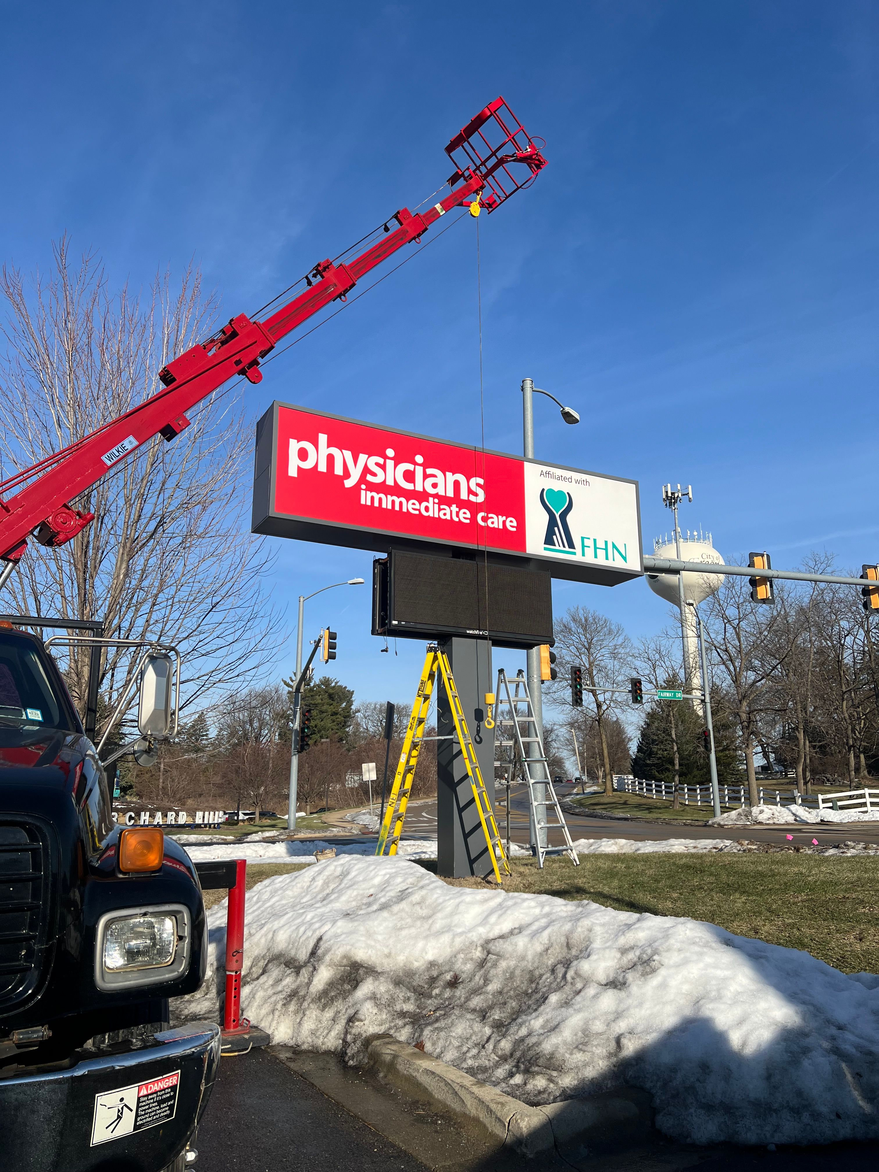  for MTZ Signs in Janseville, WI