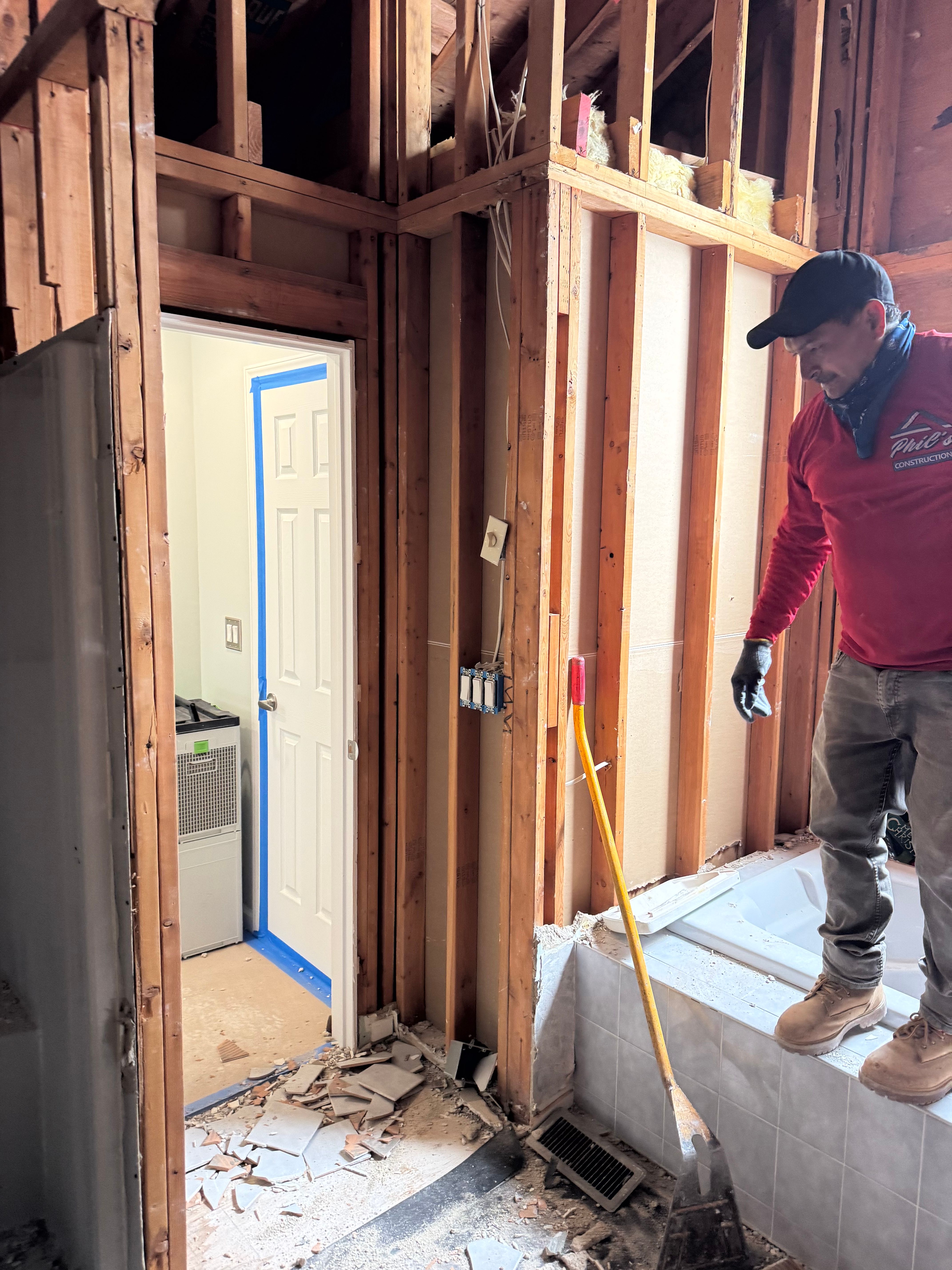  for Make It Right Contracting in East Hampton, NY