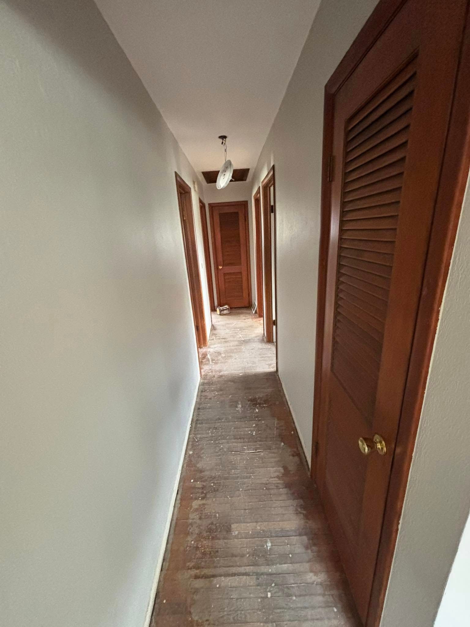  for New Look Flooring in Toledo, OH