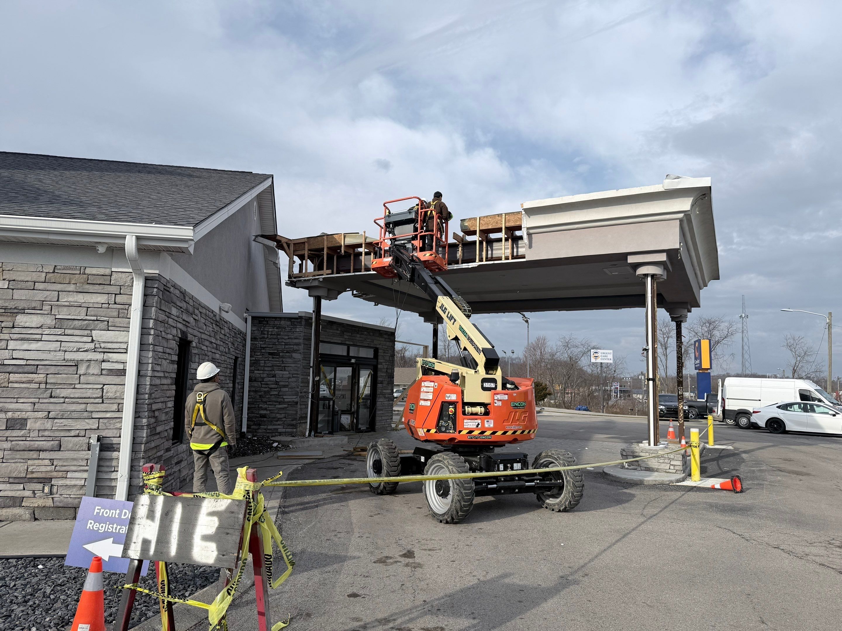  for Paramount Construction in Lexington, KY