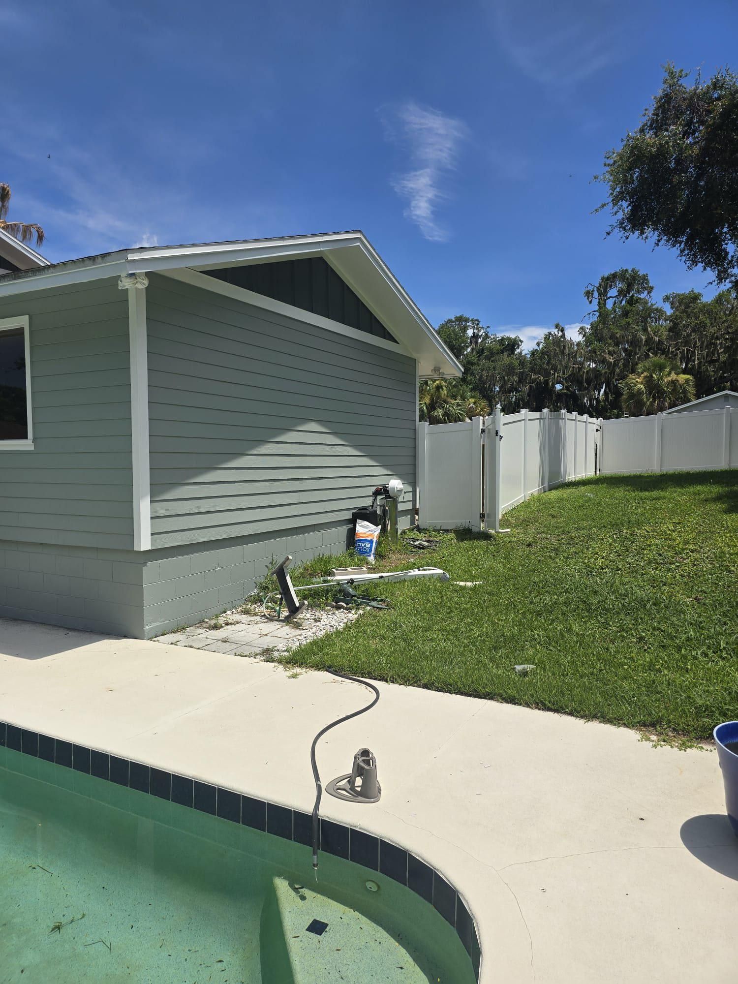  for United Exteriors INC in St. Petersburg, FL