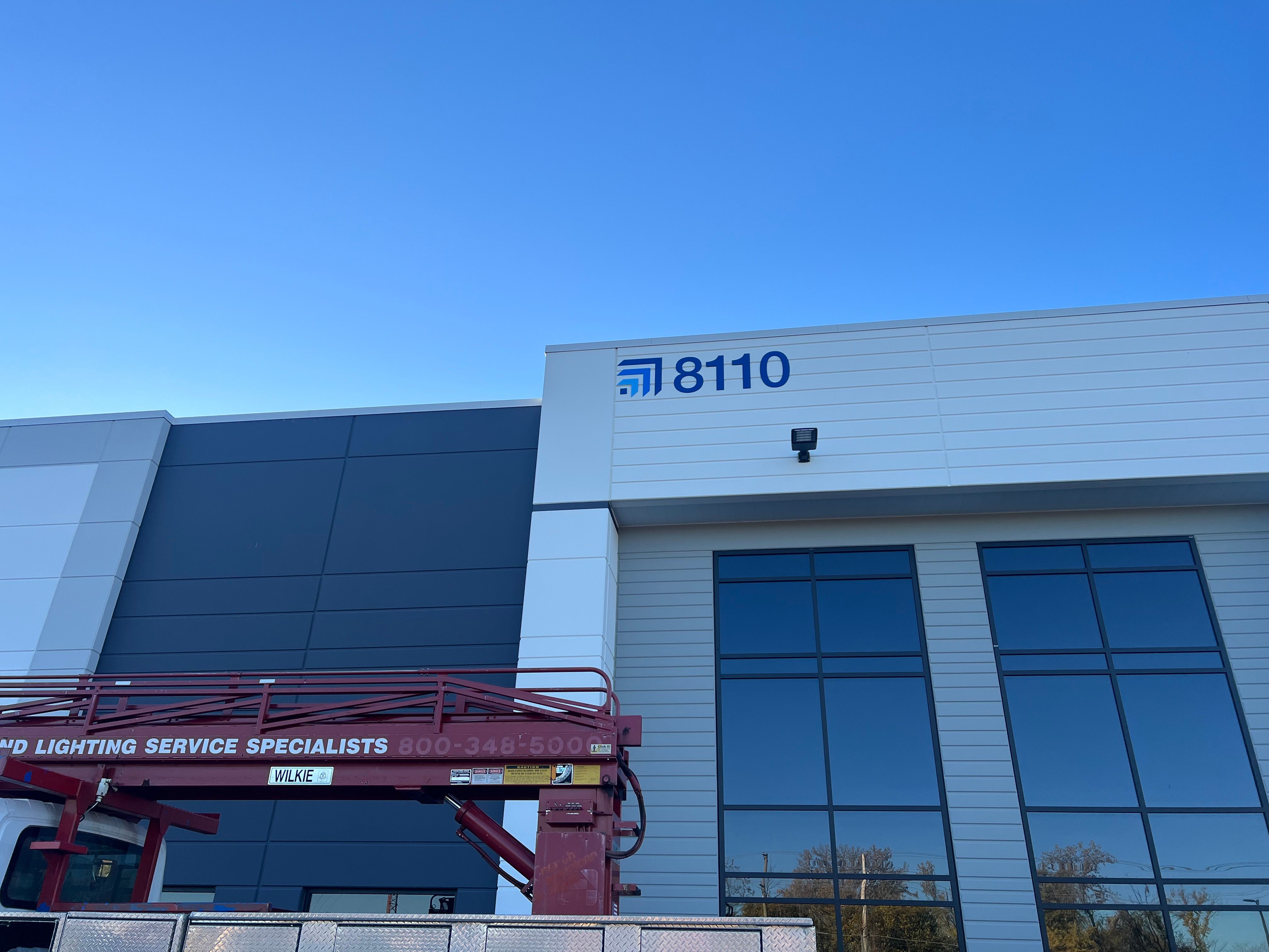  for MTZ Signs in Janseville, WI