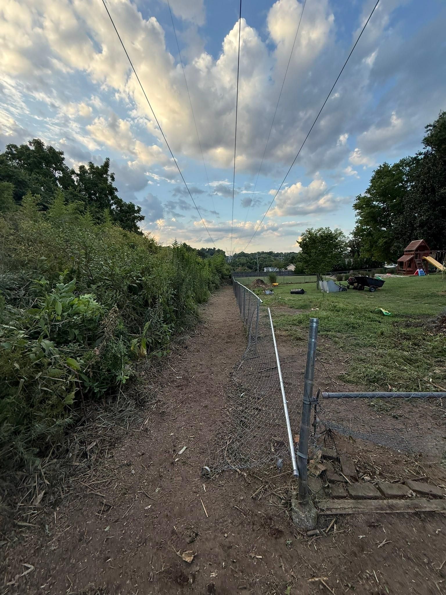  for Wesleys Landscaping in Clinton, TN