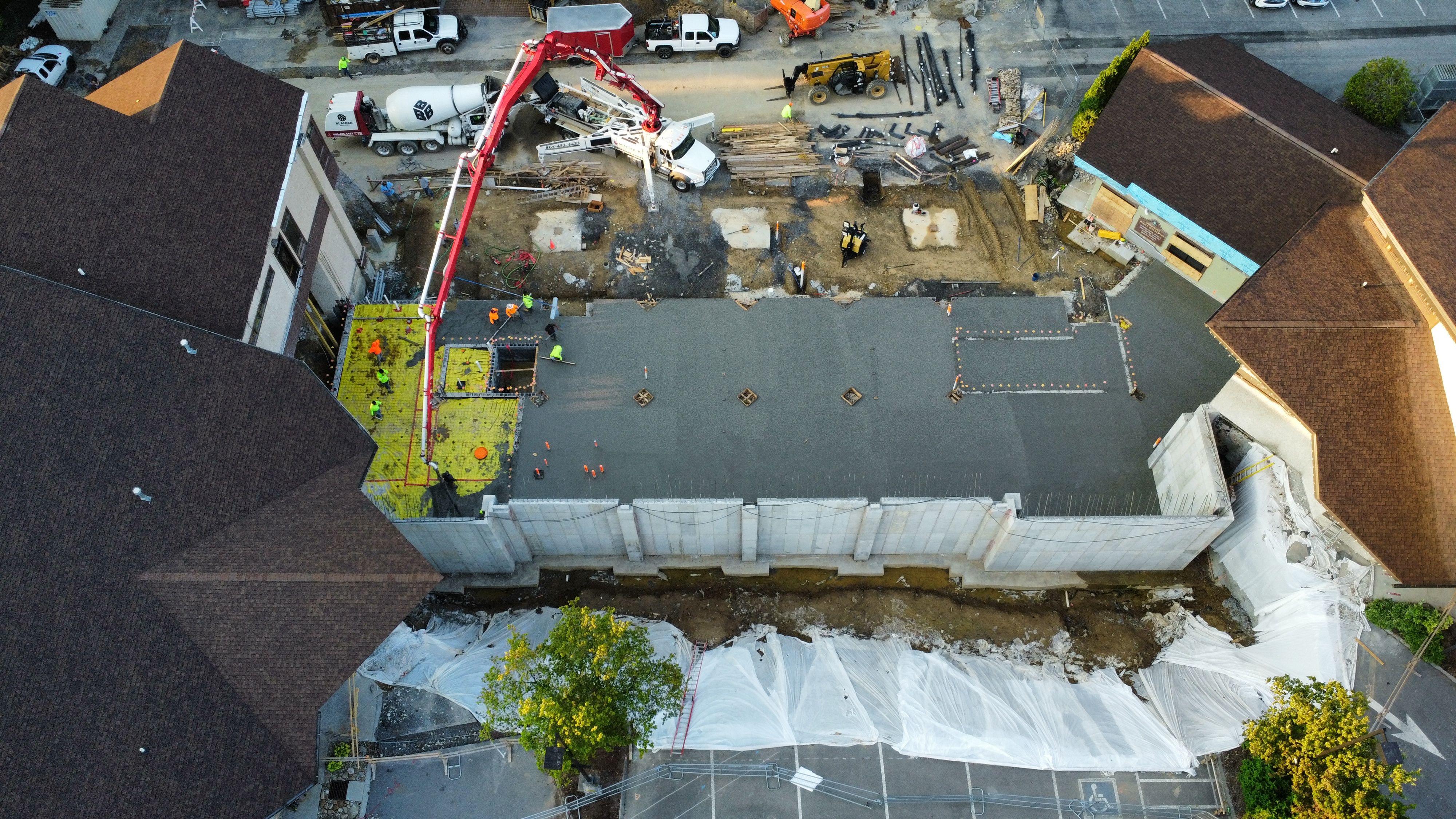  for HR Concrete Solutions LLC in Gatlinburg, TN