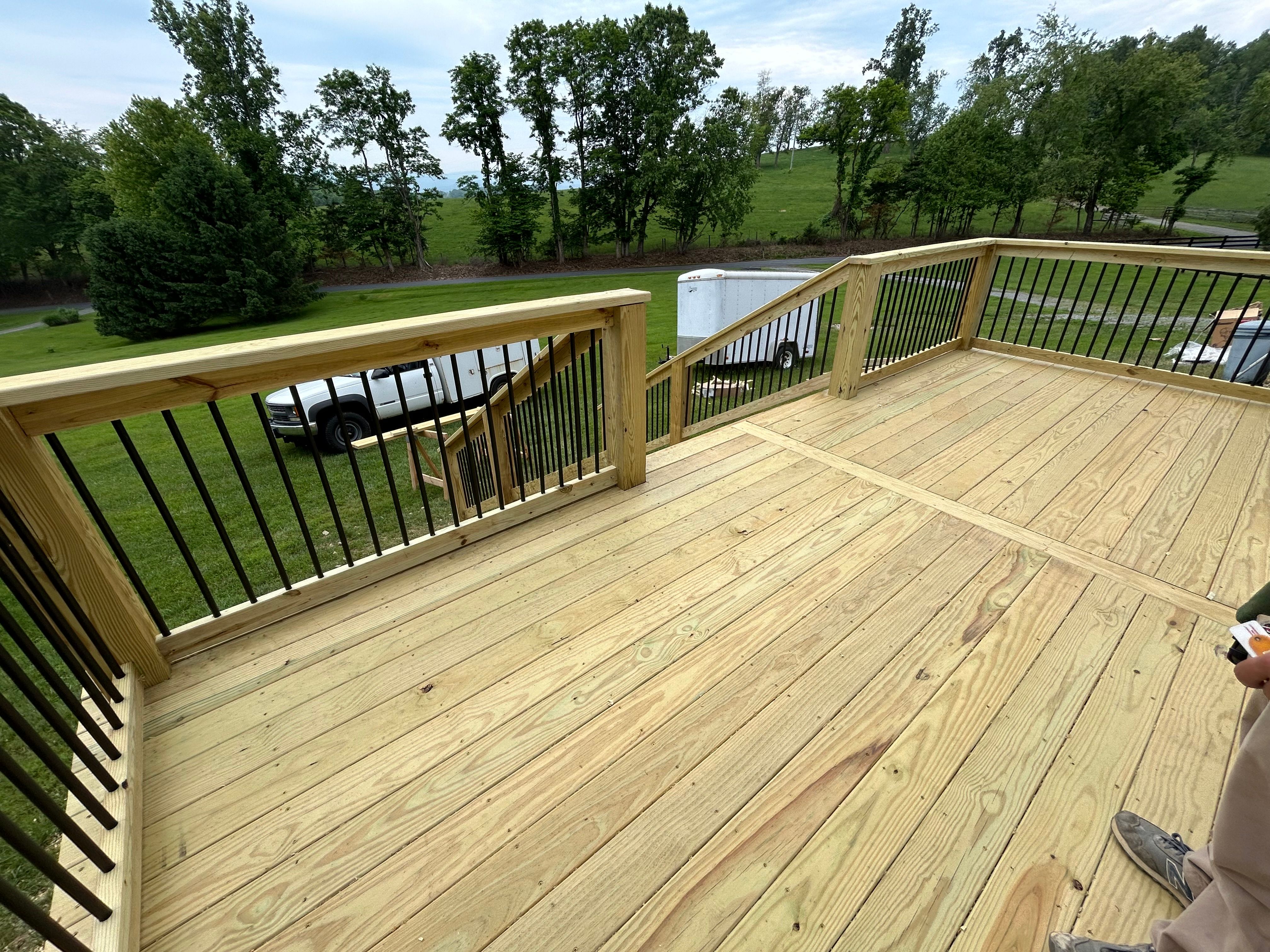  for E&H Contracting in Staunton, VA