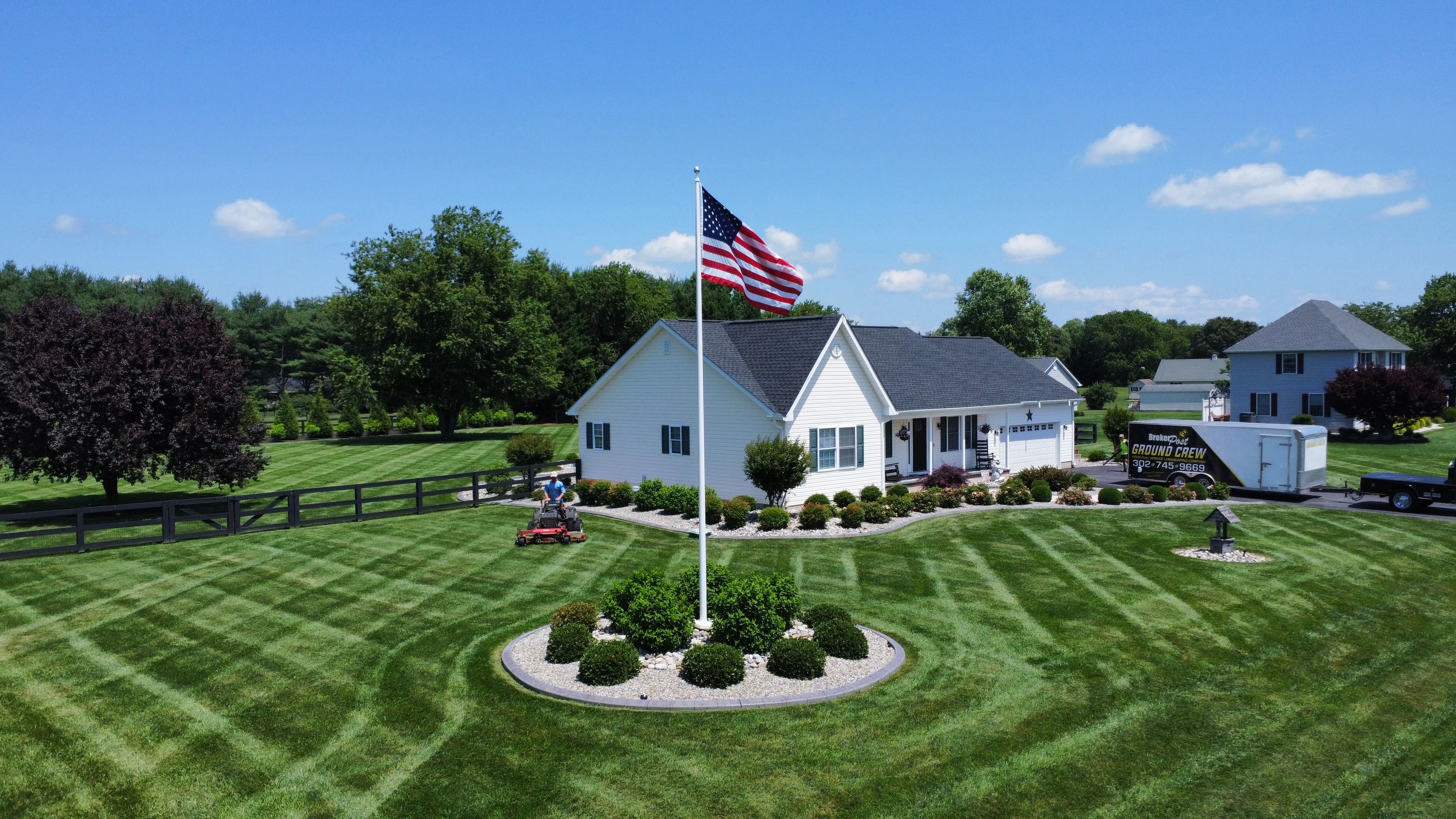 Landscaping for Broker Post Ground Crew in Sussex County, DE