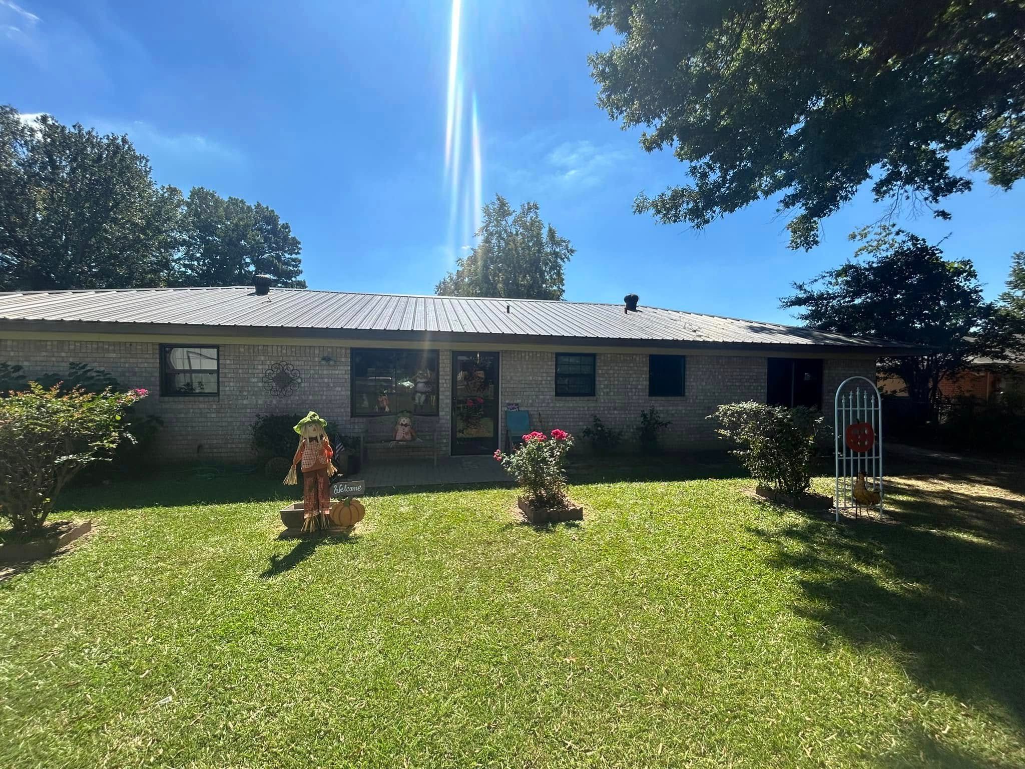  for Well Hung Windows & More in Hot Springs, AR