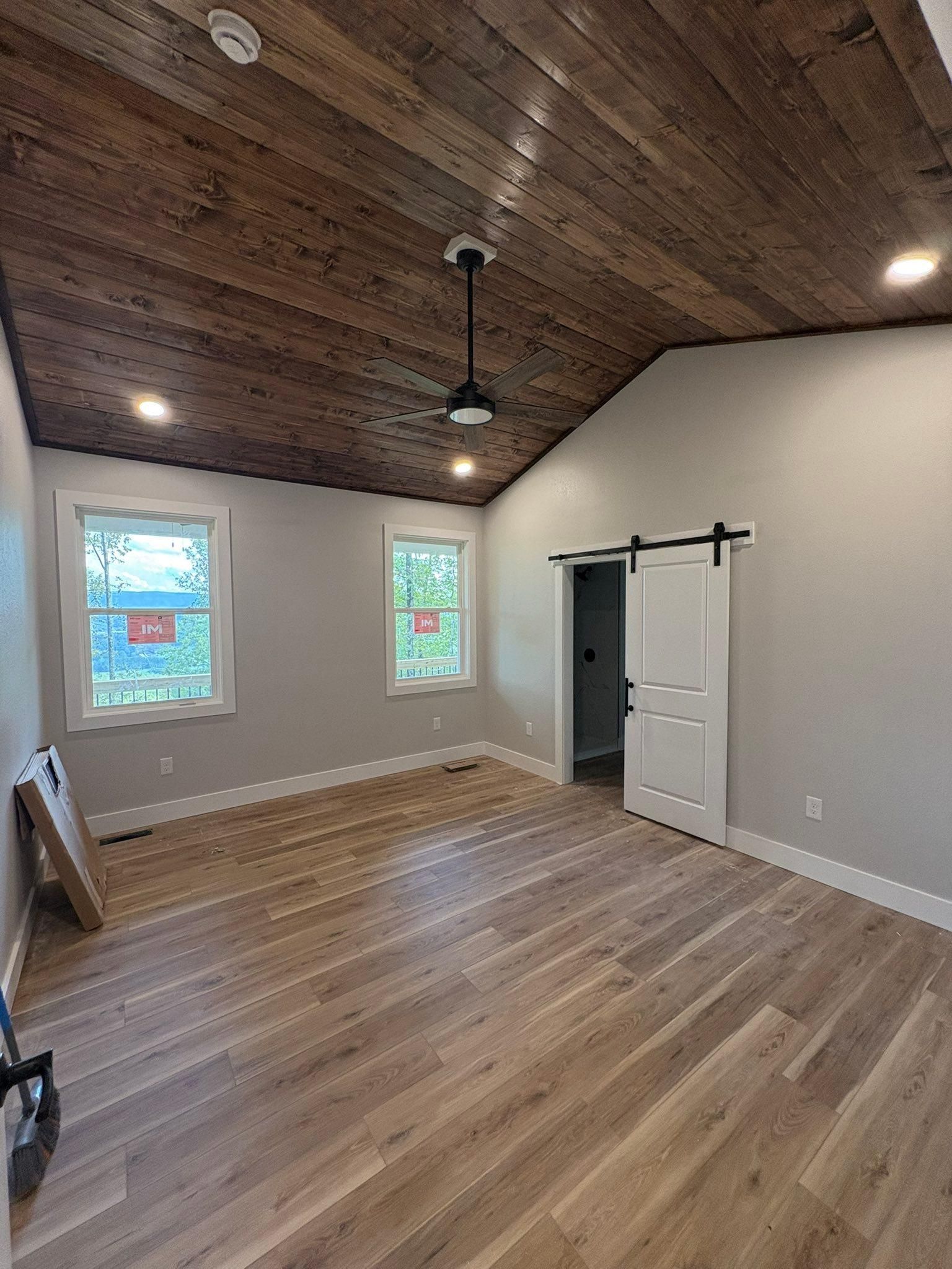  for Phillips Construction and Excavating in Seymour, TN