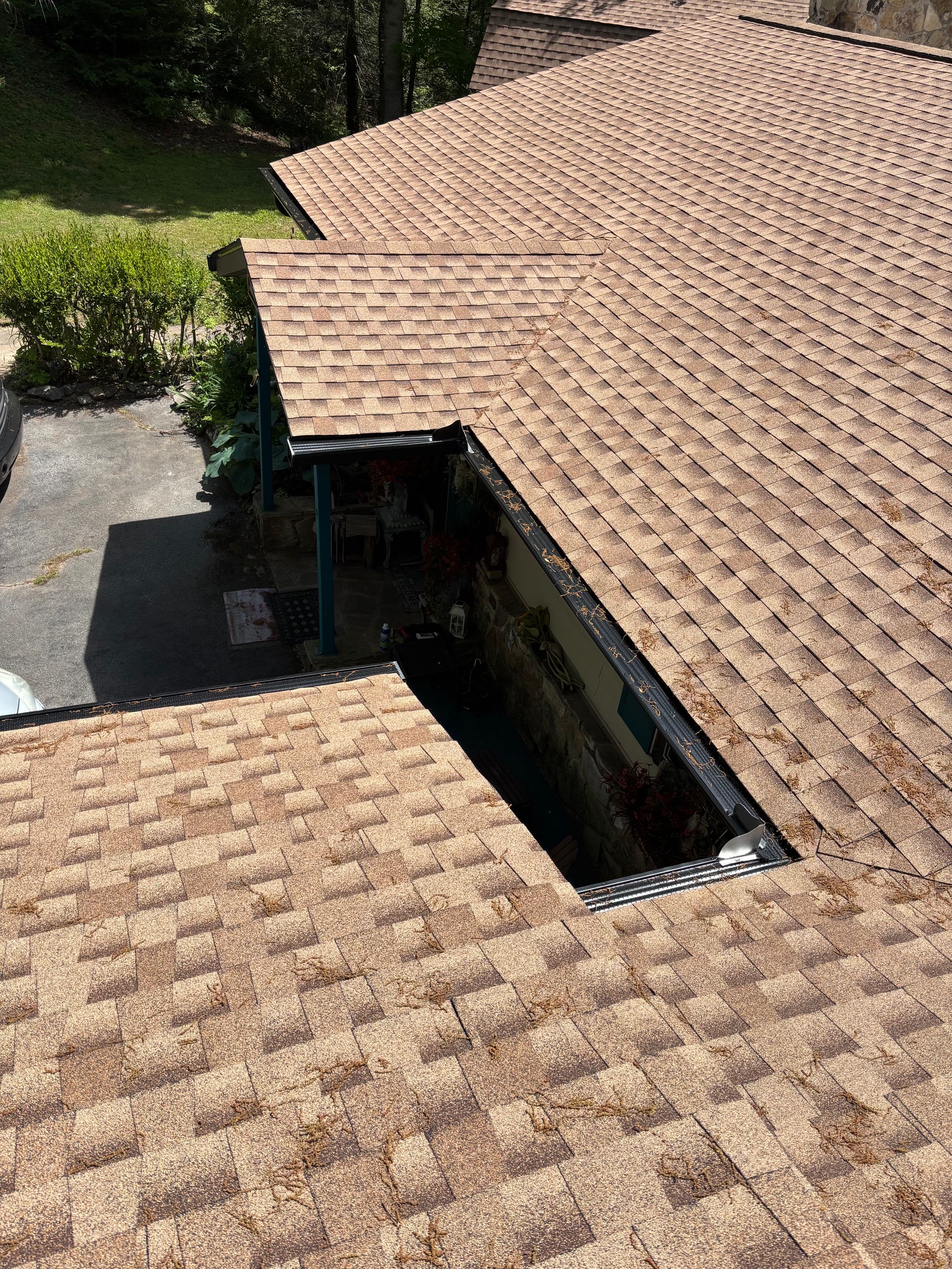  for Rock Star Roofing LLC  in Dandridge,  TN
