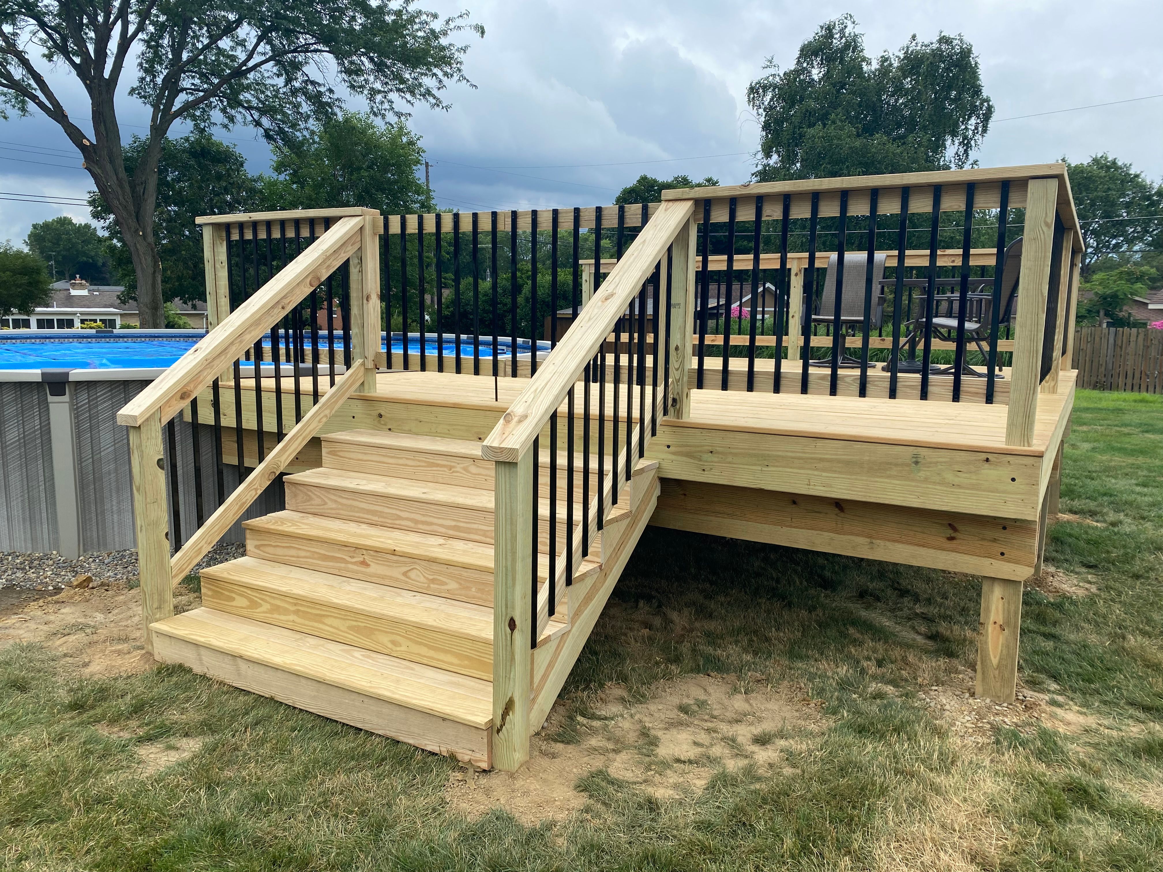  for Full Circle Design in Louisville, OH