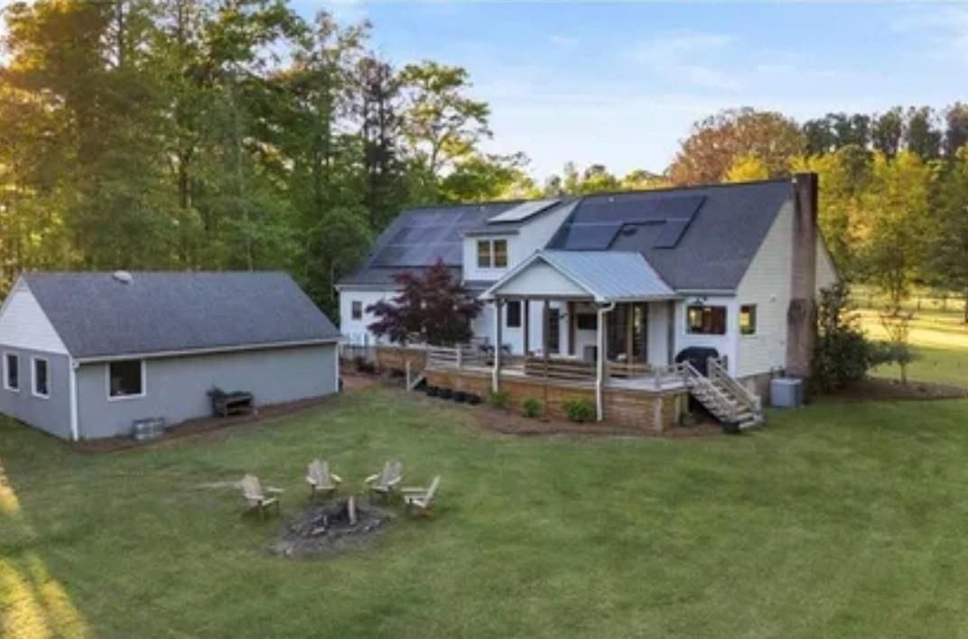  for A Carpenter's Son in Williamson, GA