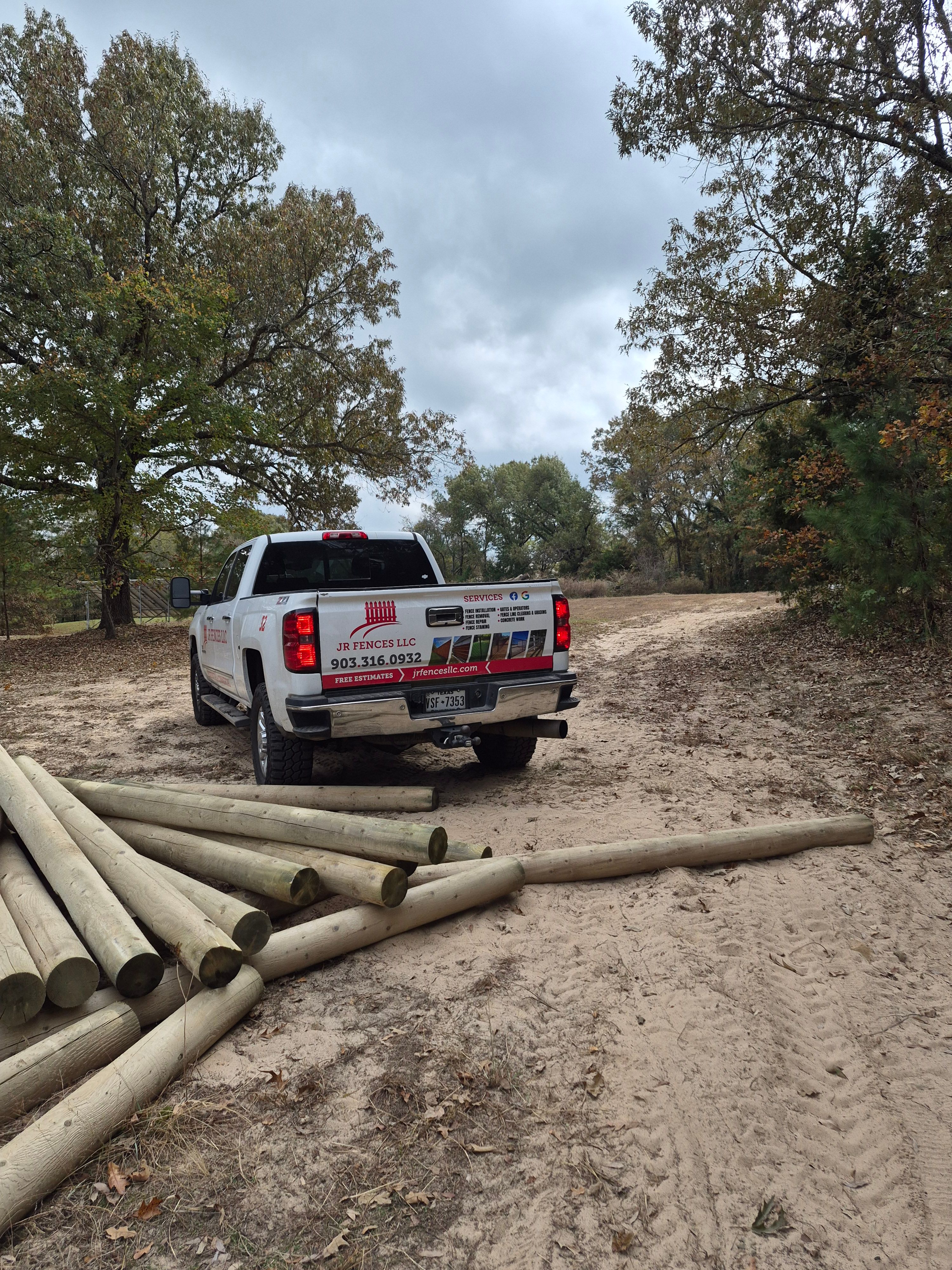  for JR Fences in Dallas, TX