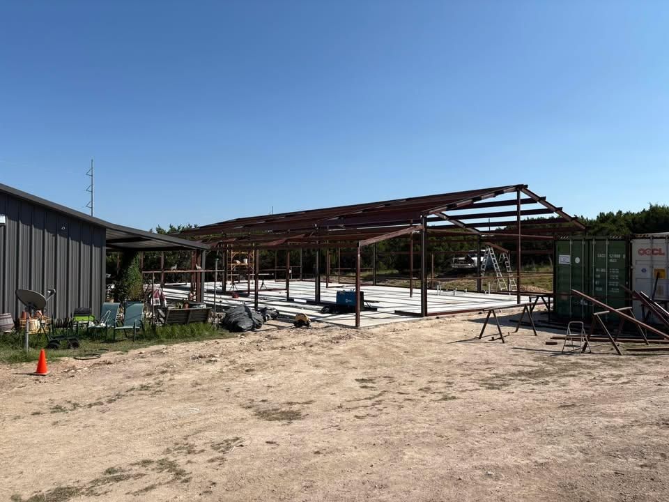  for Leal's Welding & Construction LLC in Granbury, TX