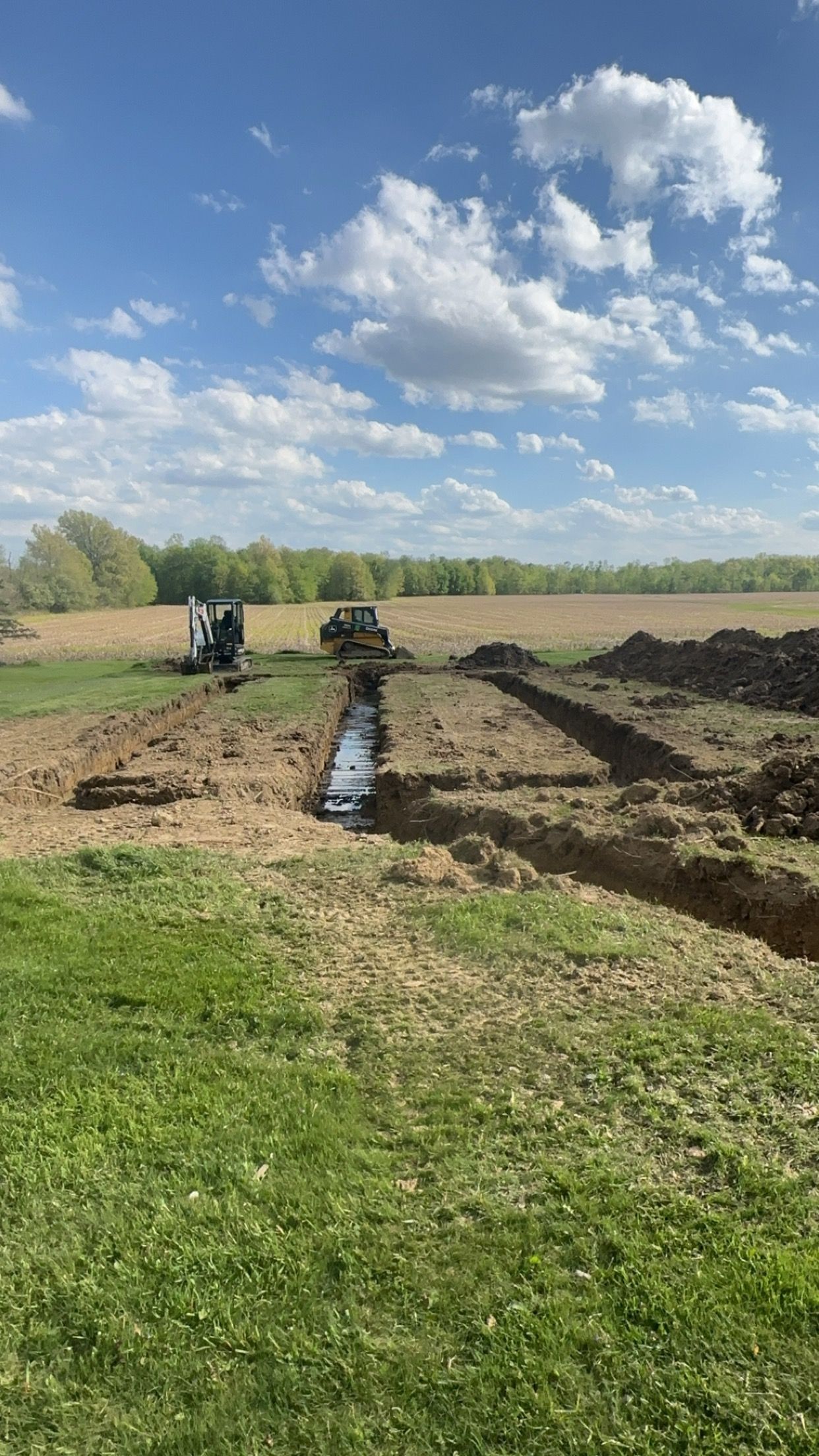  for Creekbend Excavating in Burbank, OH