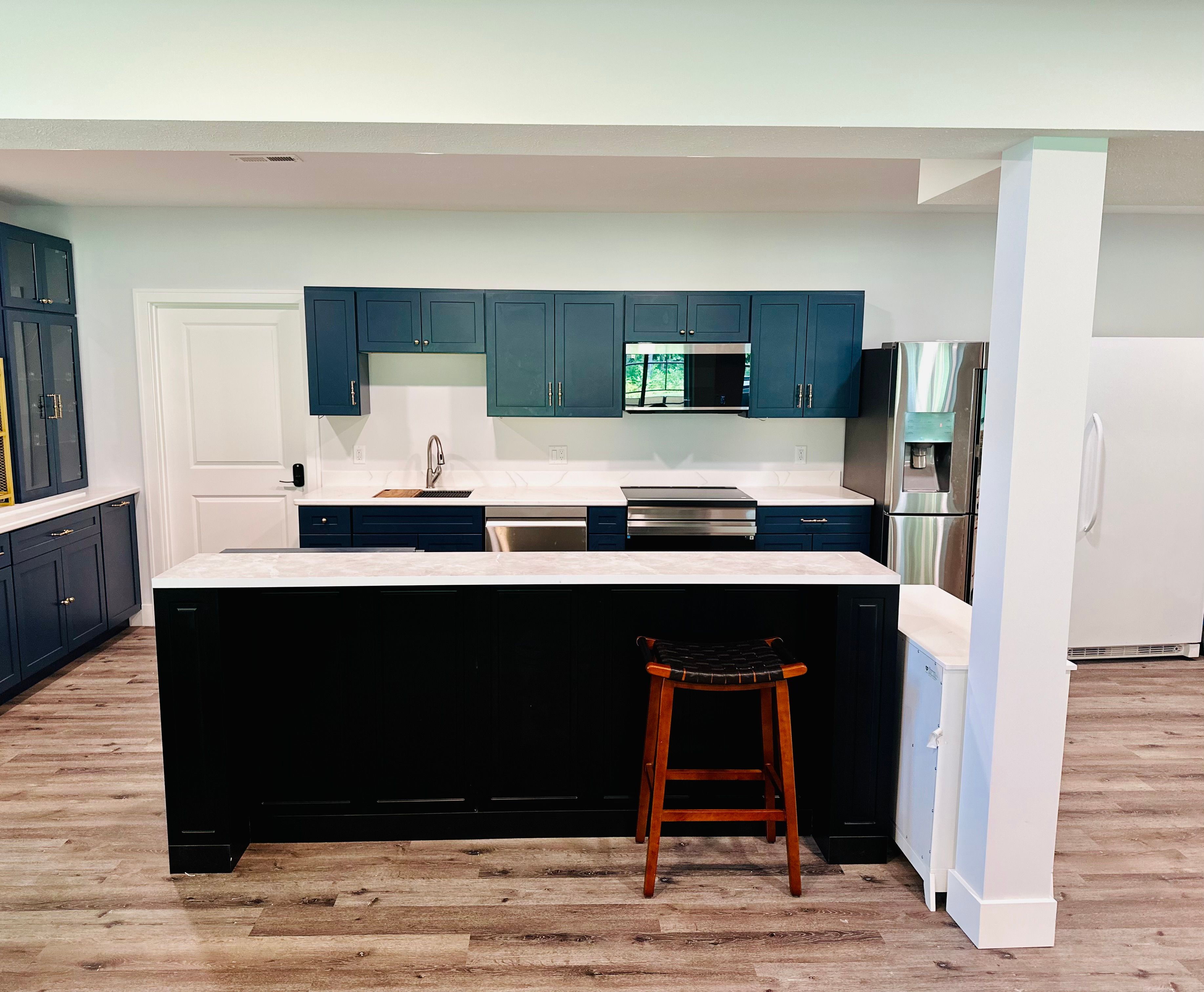  for Compass Contracting LLC in Mentor, OH