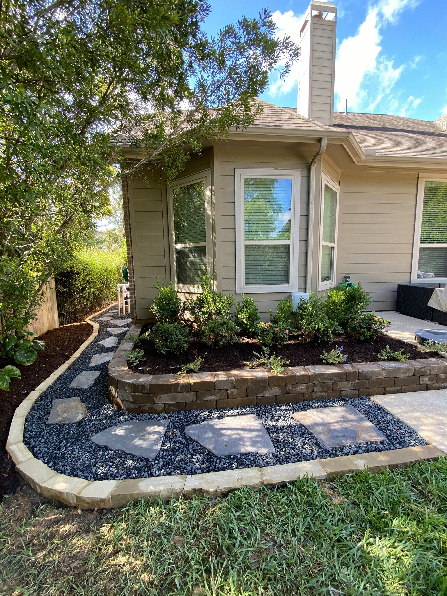 Hardscaping for Atlas Land Design in Creekside Park, TX