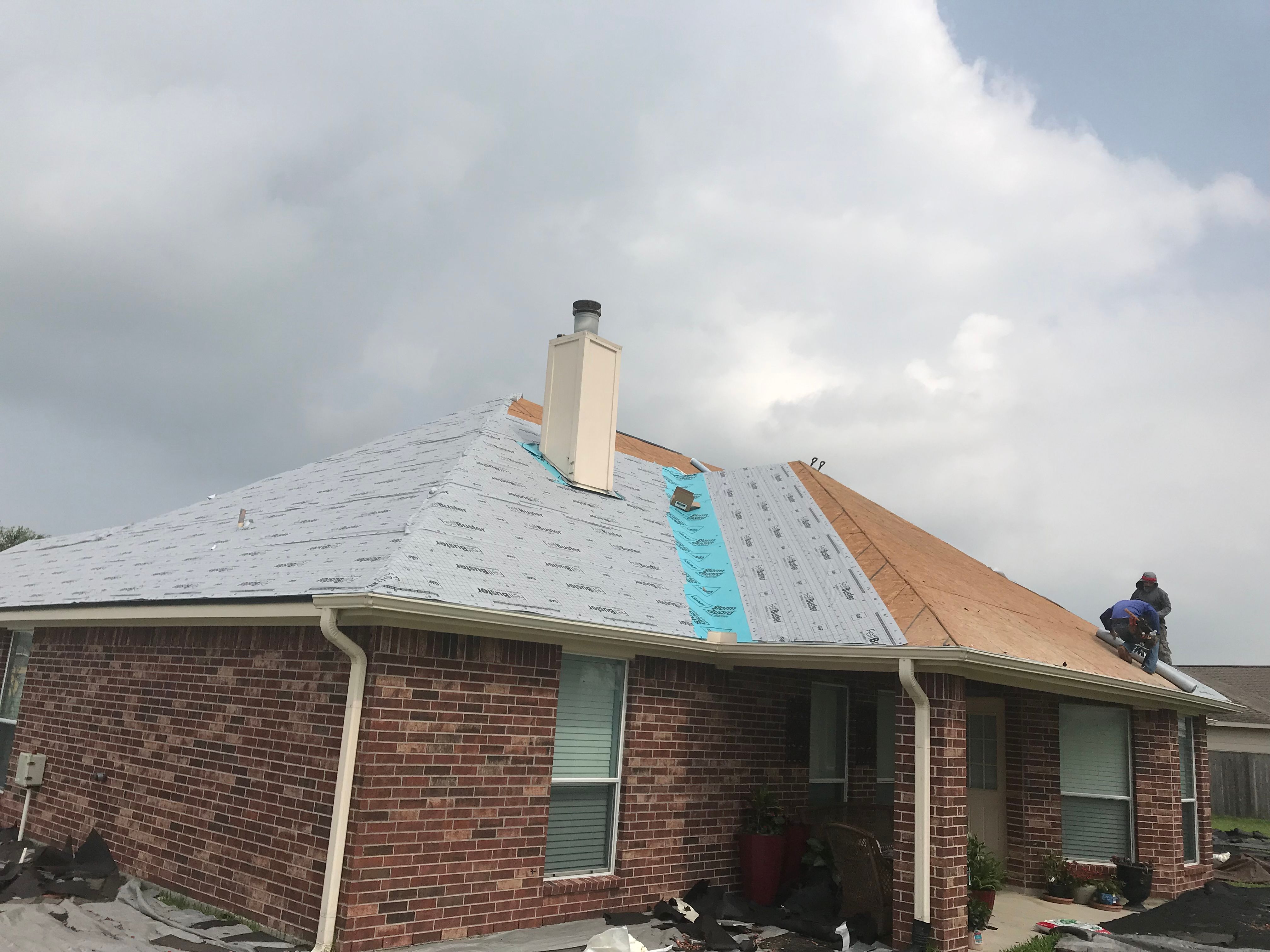  for E & E Roofing & Exteriors LLC in Baytown, TX