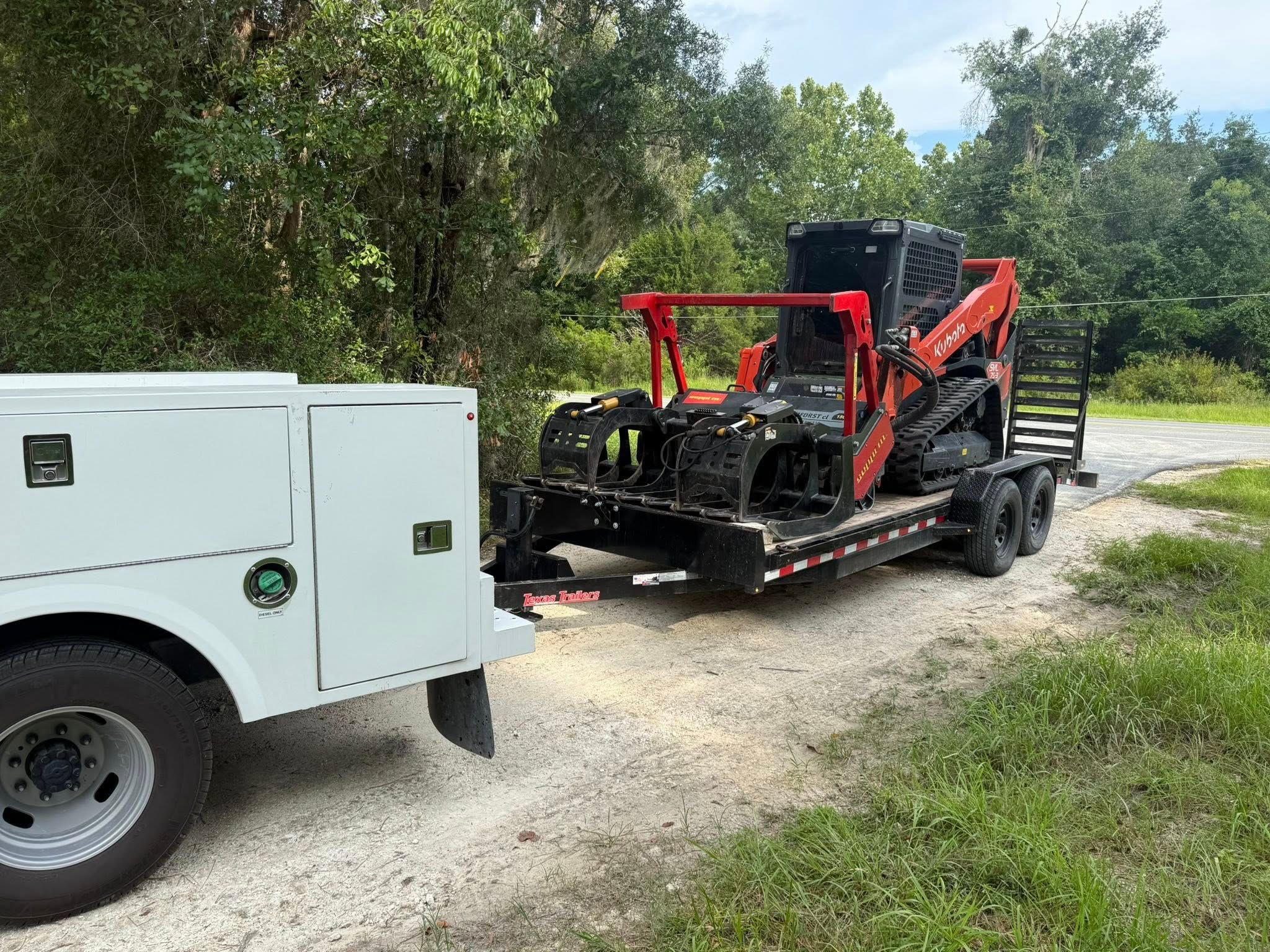  for Family Roots Landworks and Debris Removal in Newberry, FL