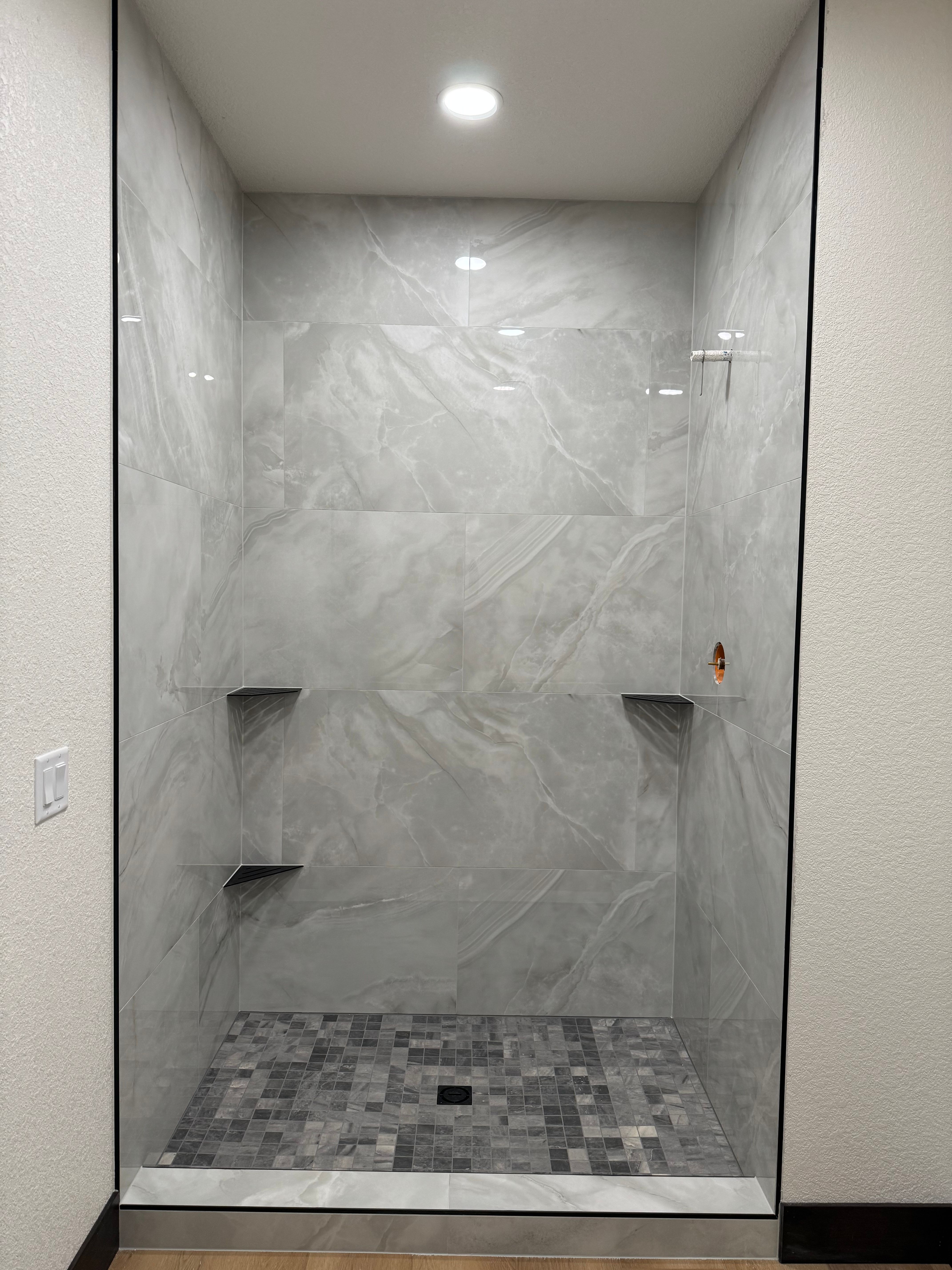  for Dakota Tile & Stone in Belle Fourche, SD