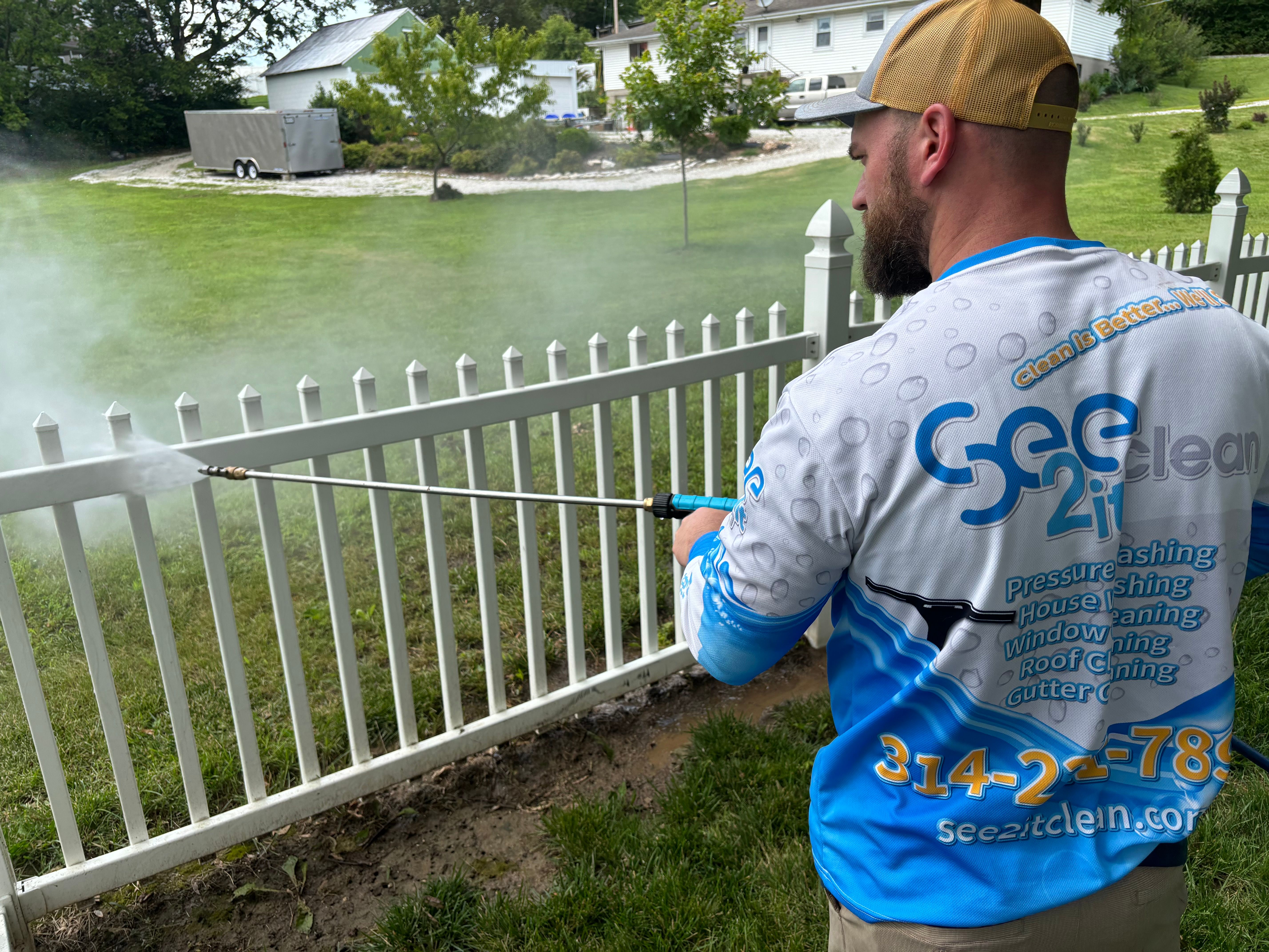  for See2it Clean in St Louis, MO