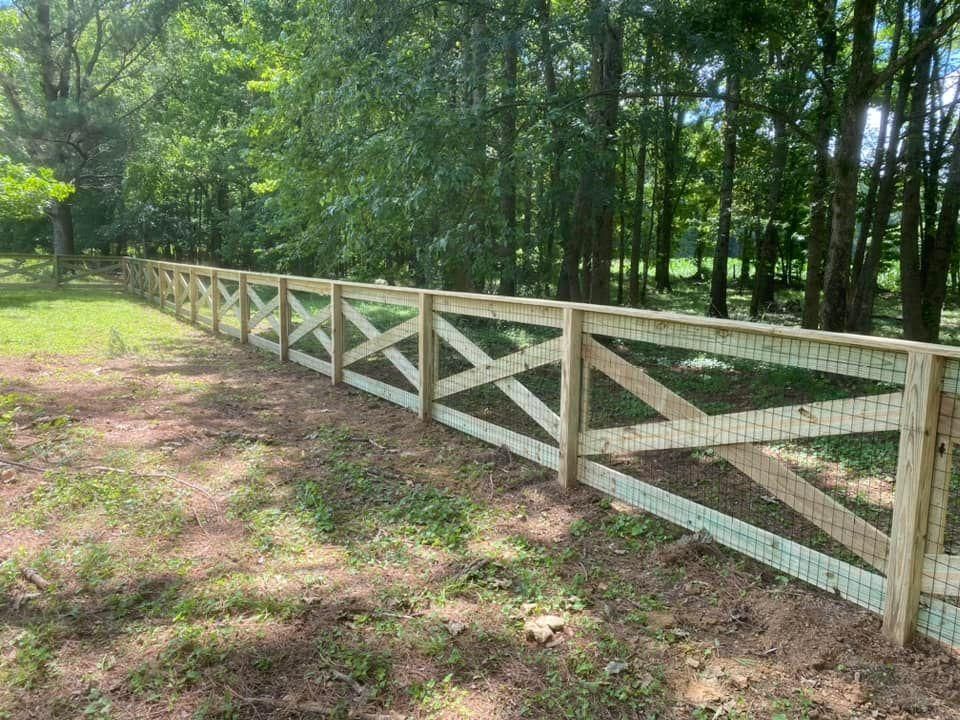  for Manning Fence, LLC in Hernando, MS