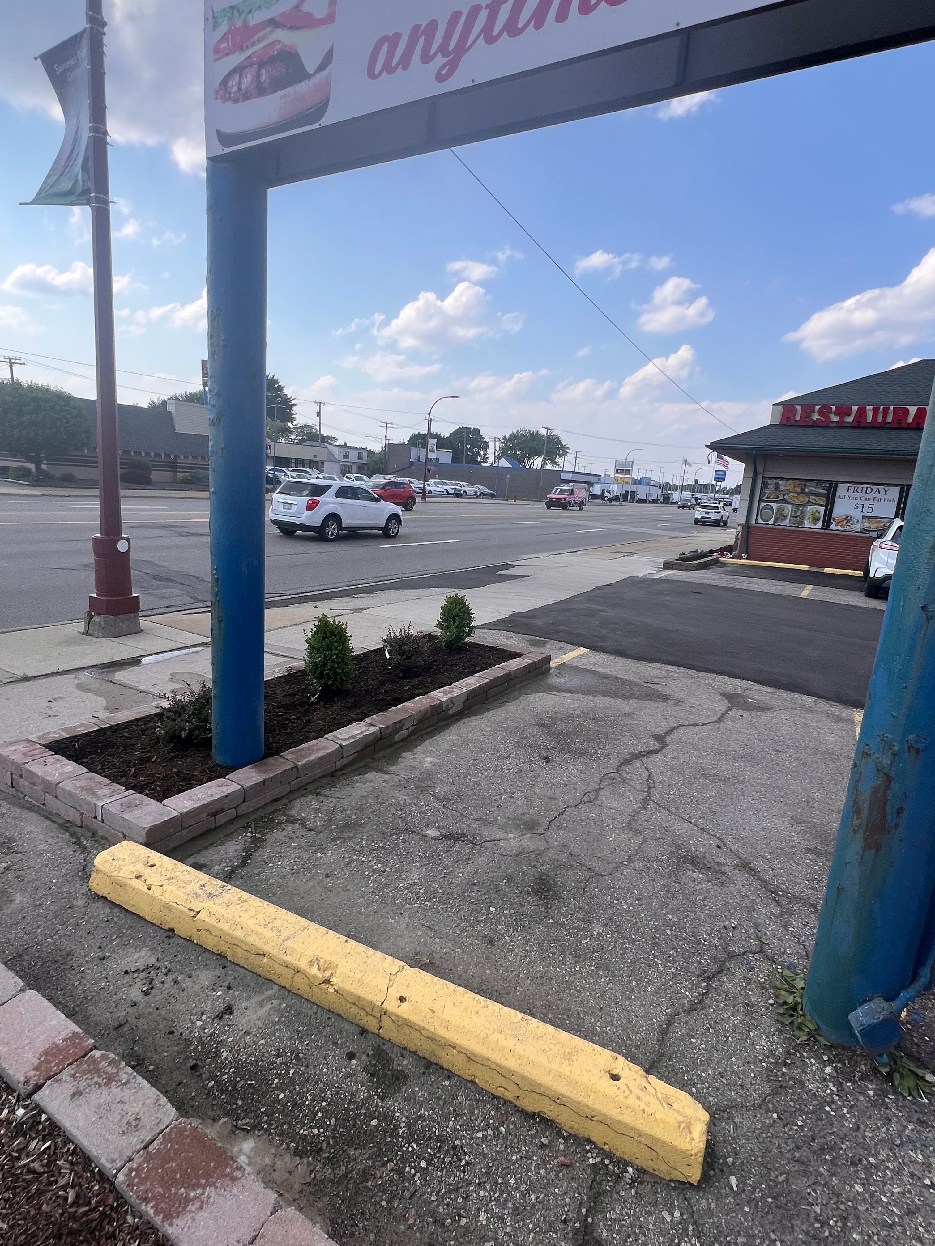  for Alltimate Outdoor Services in Warren, MI