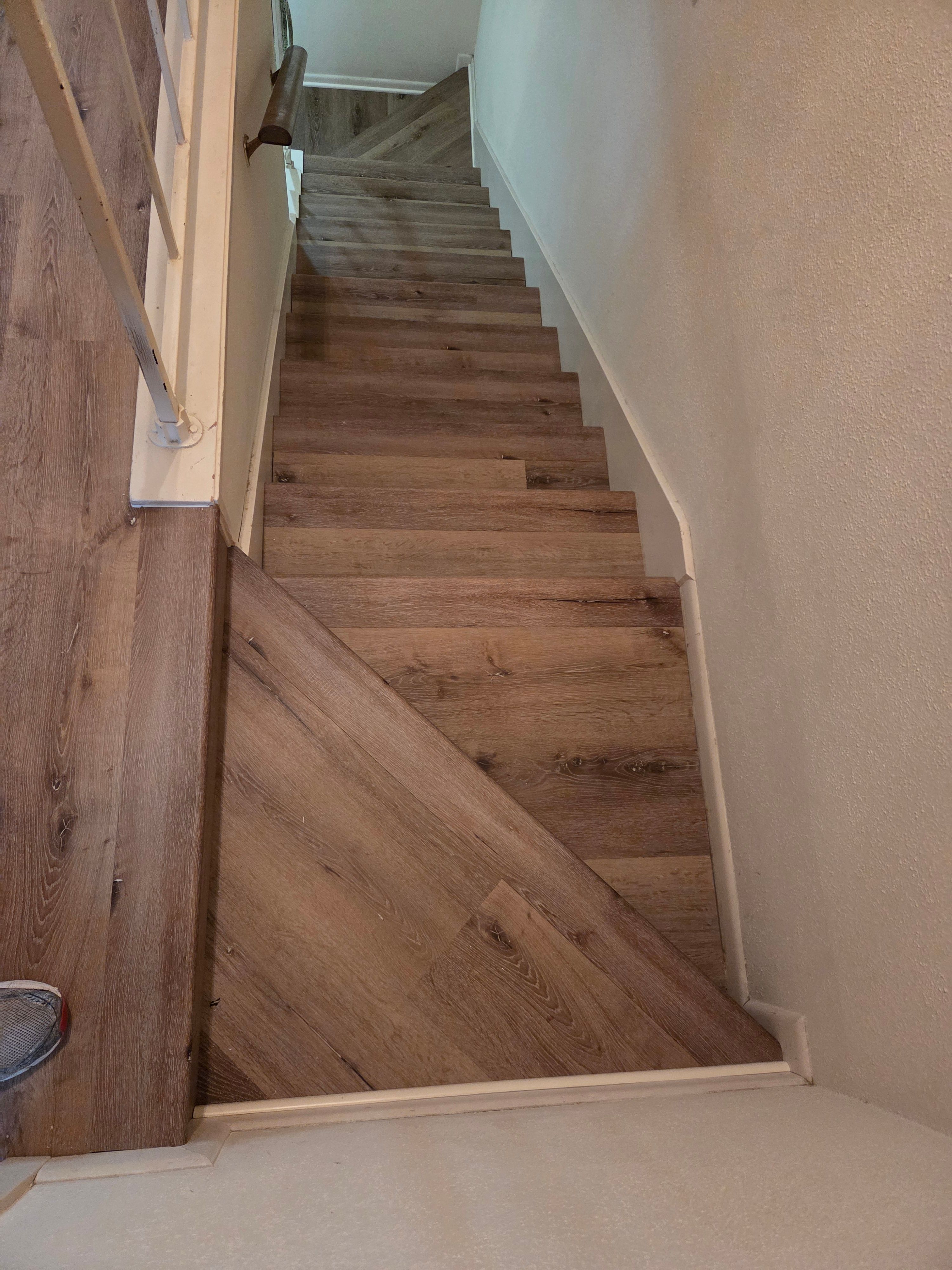  for D&J Custom Floors in Nederland, TX