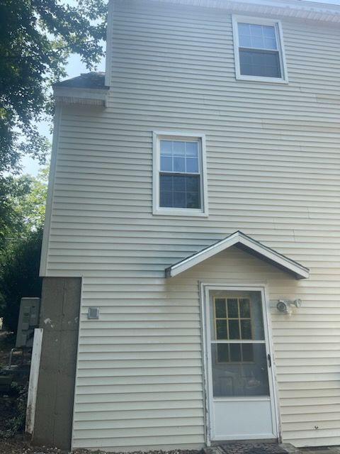  for SM Pressure Washing LLC in Manchester, NH