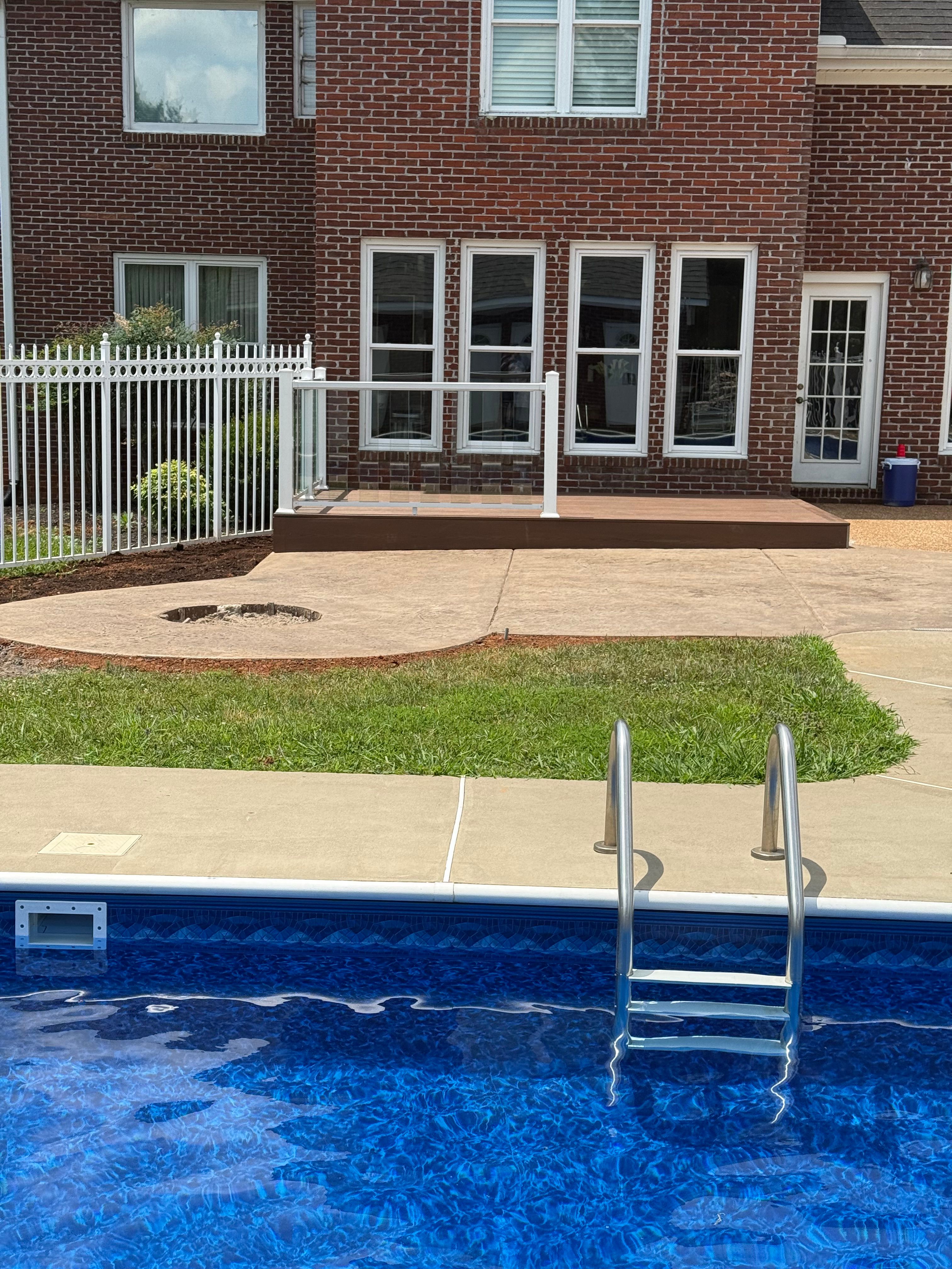  for Deck Escapes and Outdoor Living in Knoxville, TN