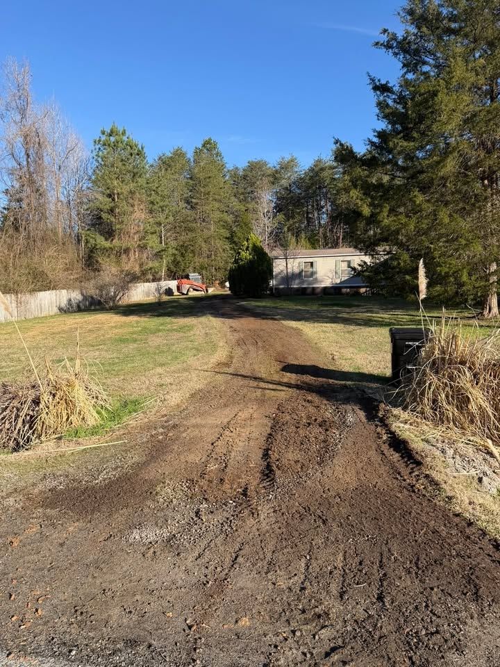 All Photos for Hunt’s Hauling & Landworks LLC in Danville, VA