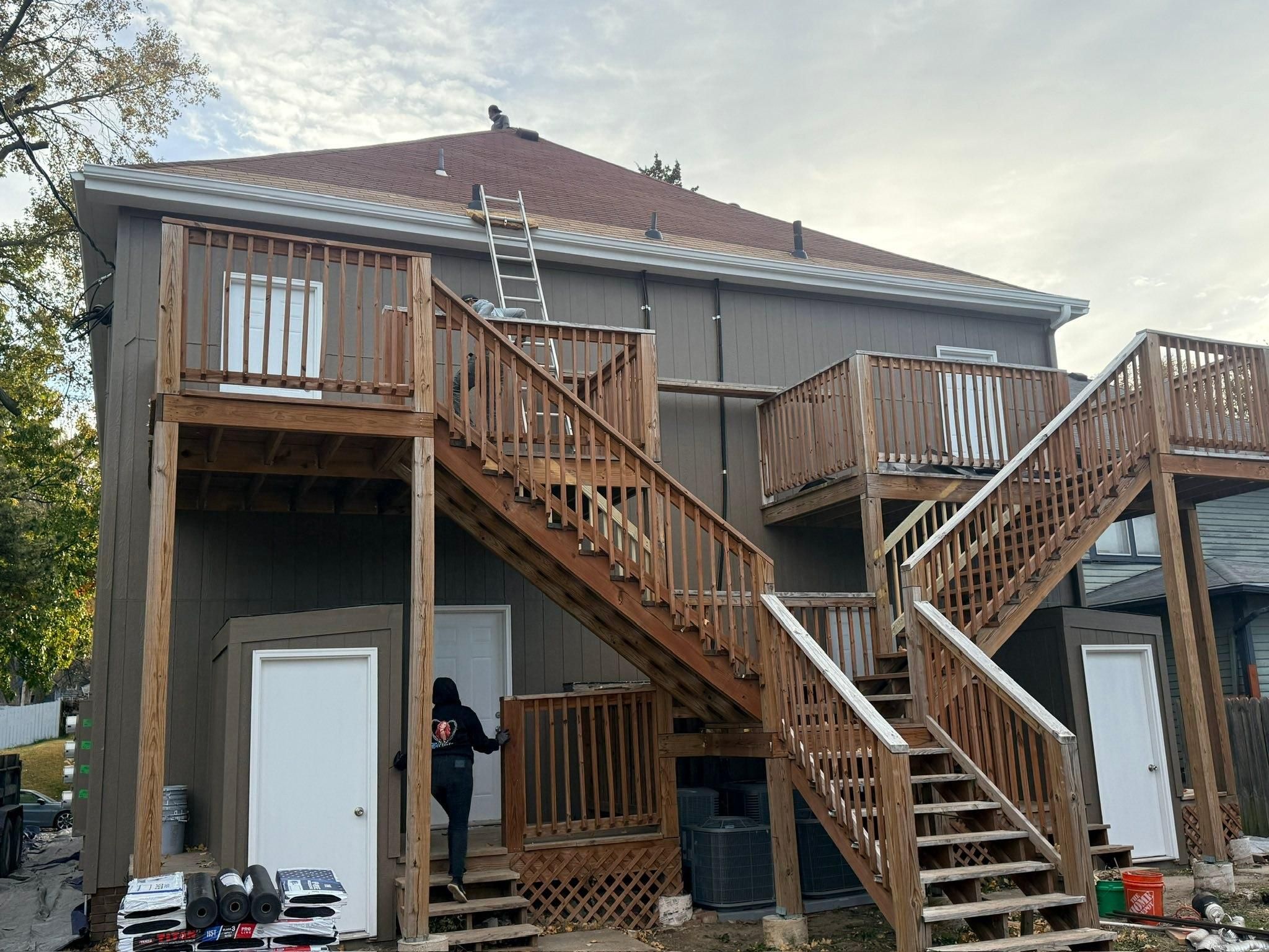  for Full Roof Replacement and Repairs & Seamless Guttering in Saint Joseph, MO