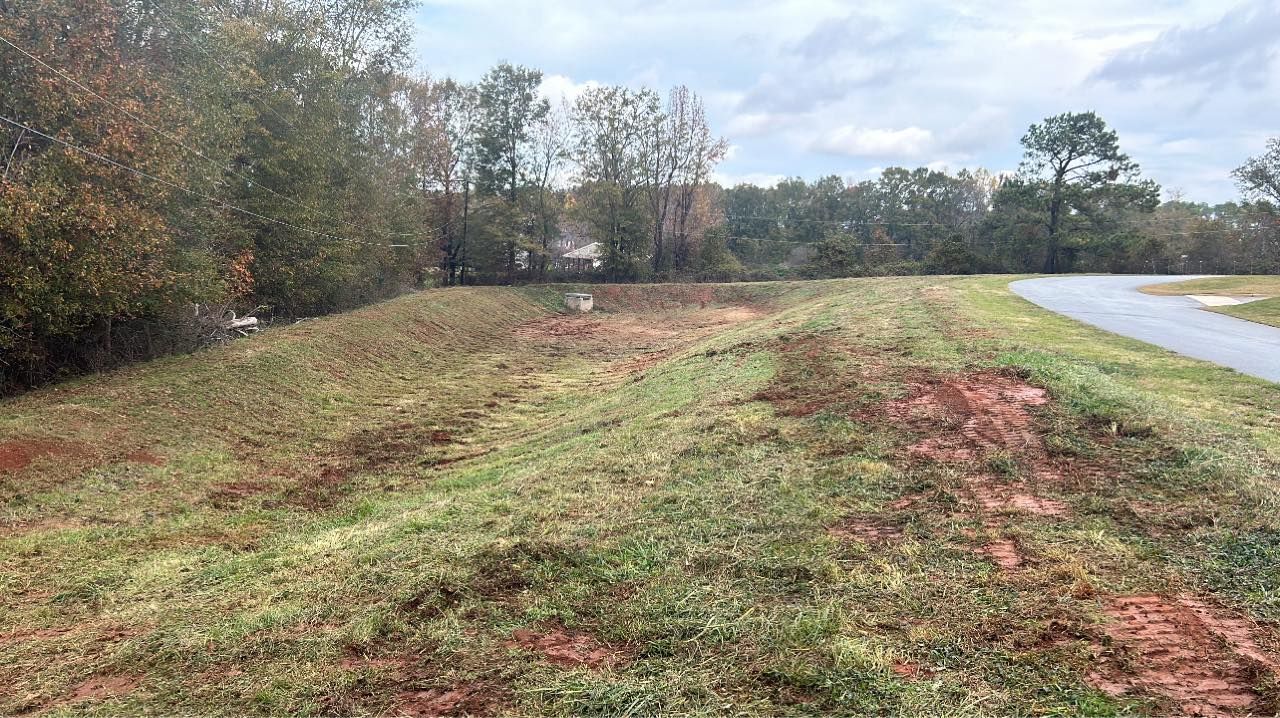  for 1UP Services LLC in Starr, SC