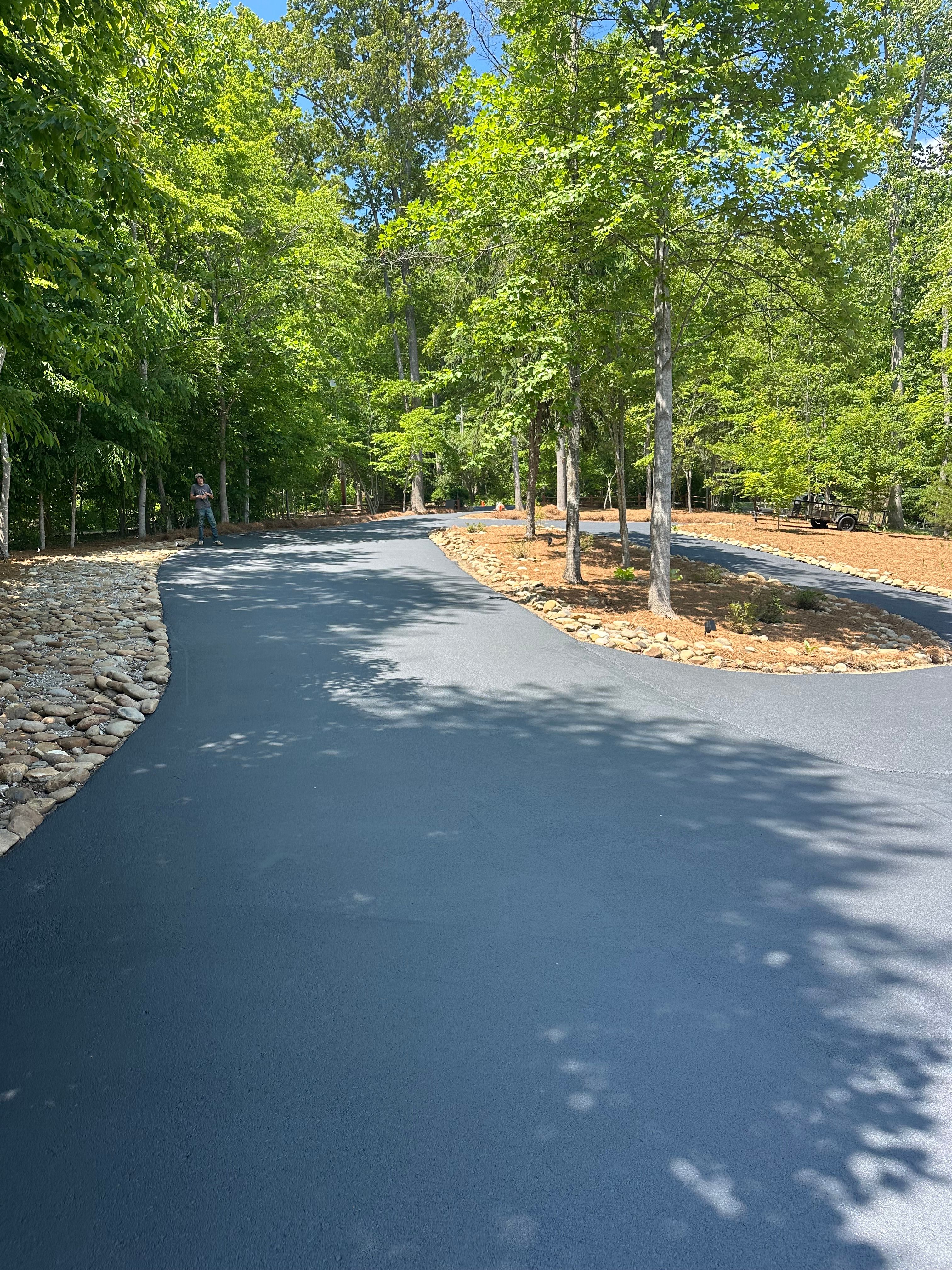  for Metzler Paving and Sealcoating LLC in Jacksboro, TN