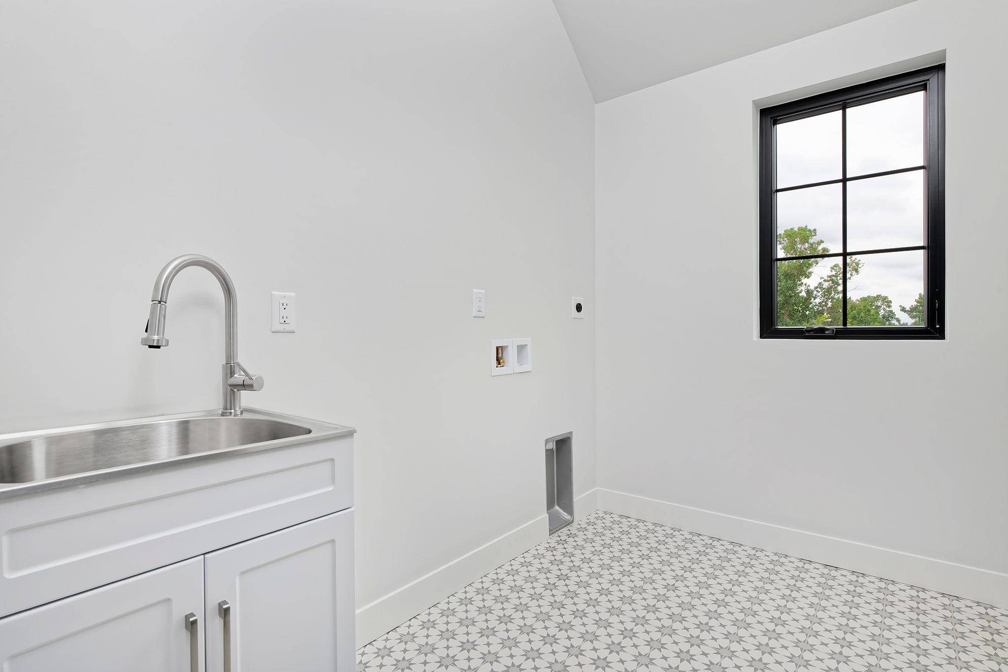  for Radiant Homes LLC in Fort Collins, CO