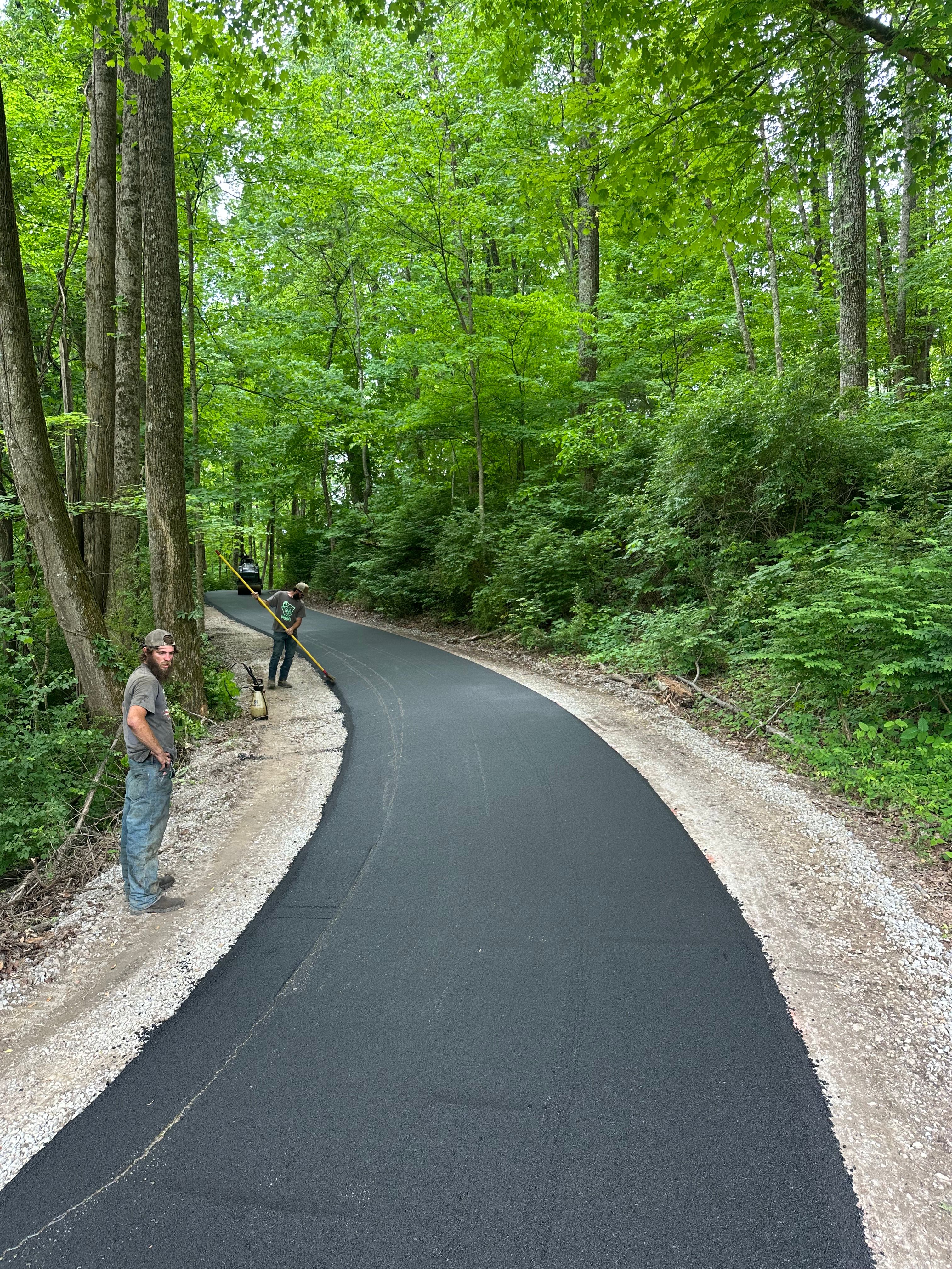  for Metzler Paving and Sealcoating LLC in Jacksboro, TN