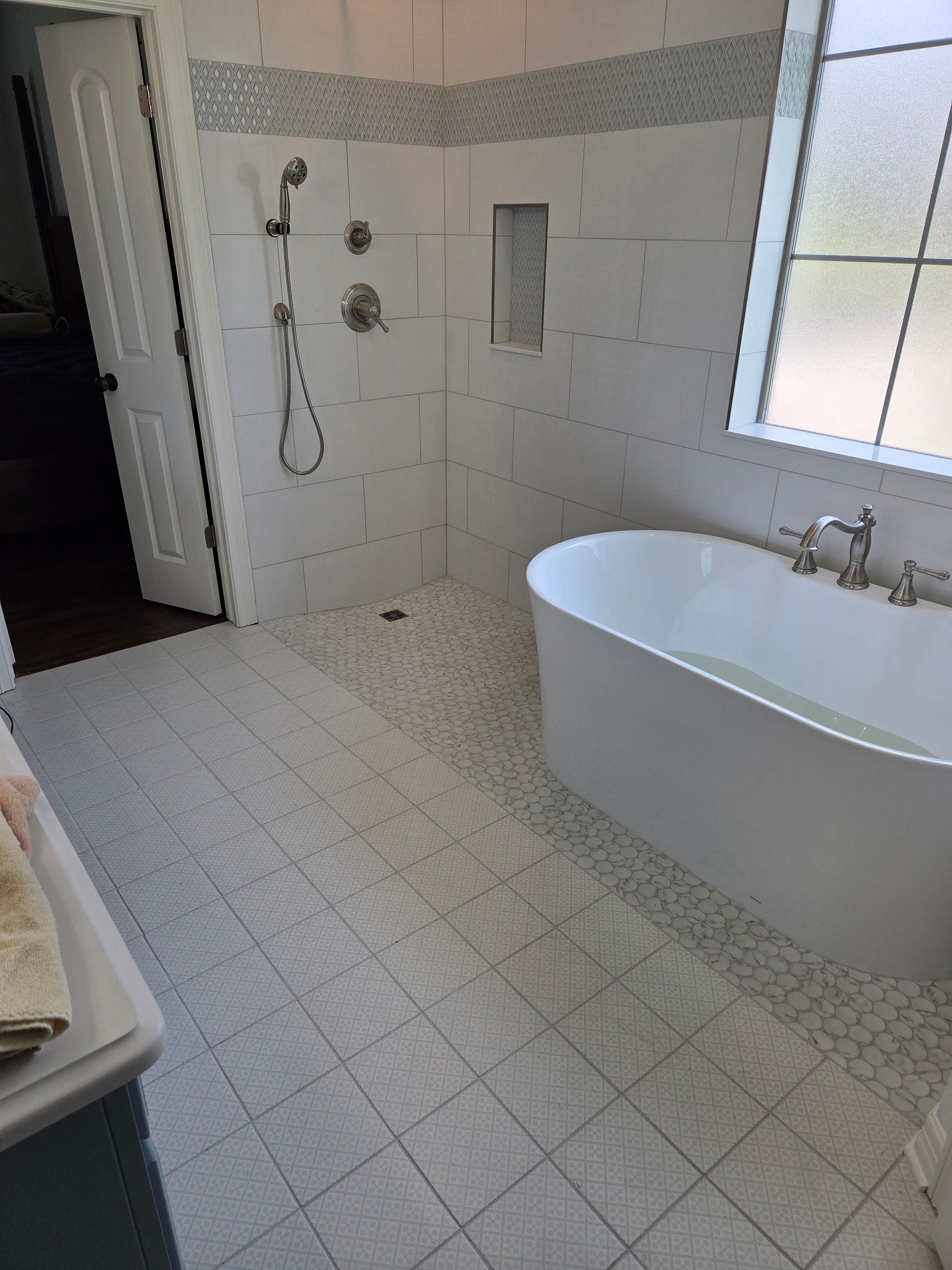  for D&J Custom Floors in Nederland, TX