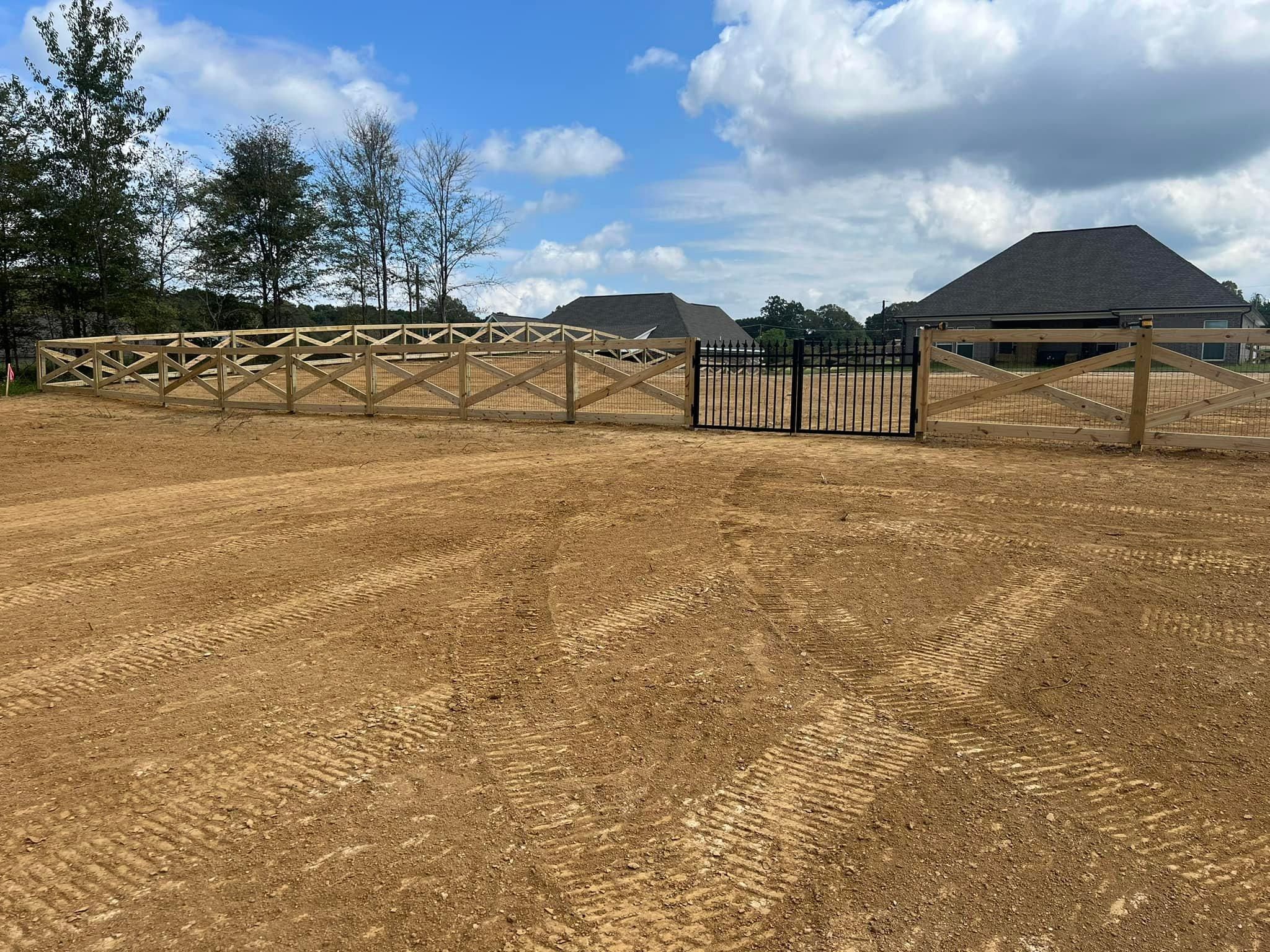  for Manning Fence, LLC in Hernando, MS