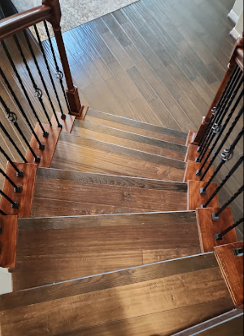  for Luxurious Construction LLC in Houston, TX