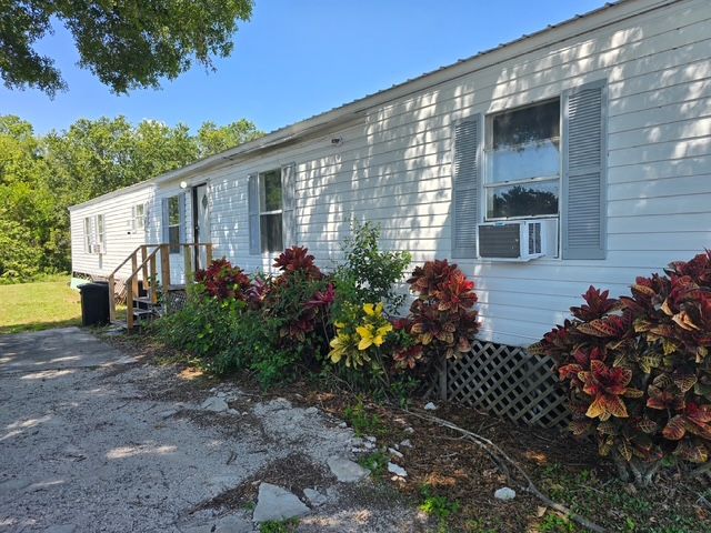  for Byrds Mobile Home Services in Polk County, FL