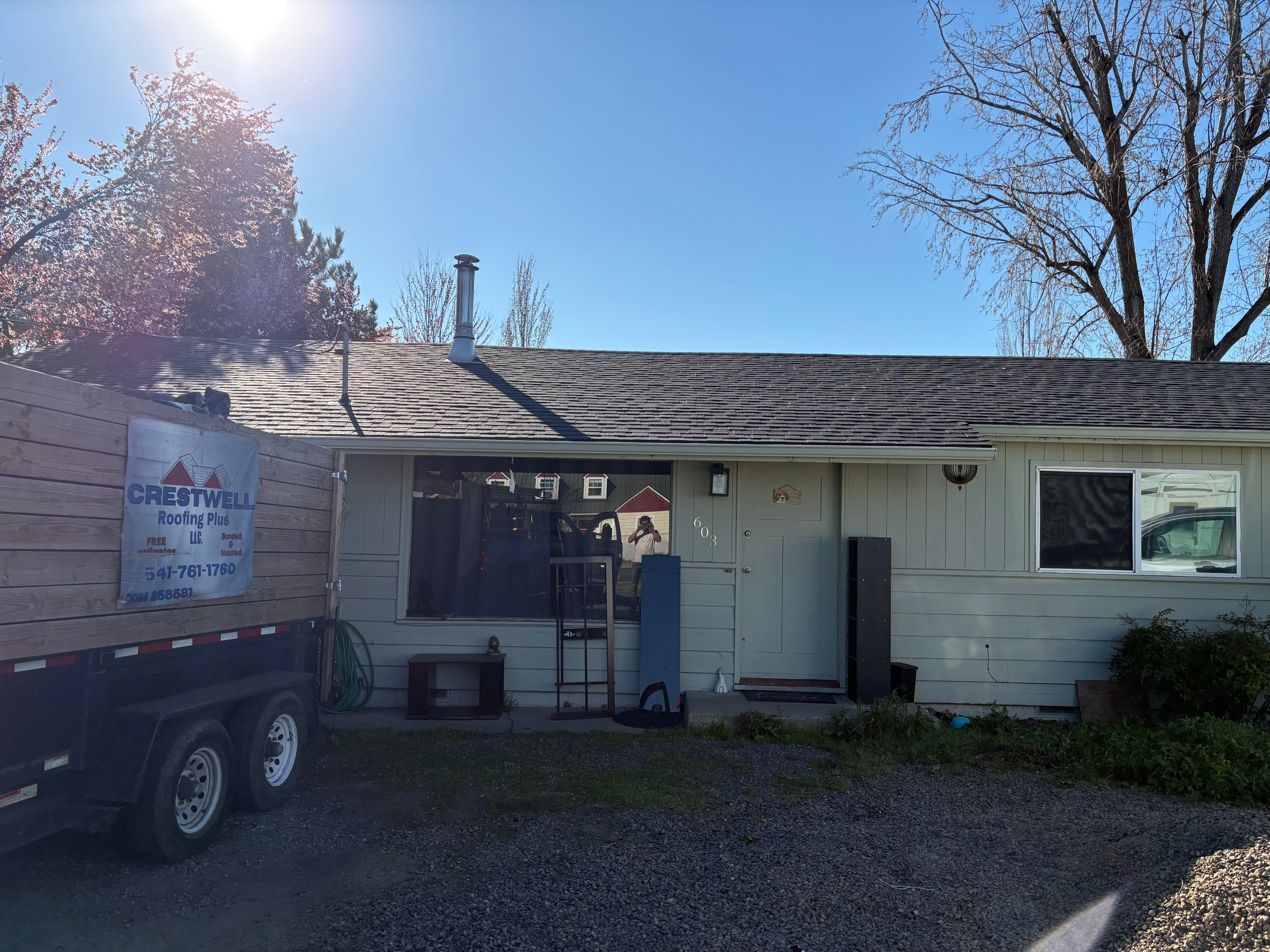  for Crestwell Roofing Plus LLC in Grants Pass, OR